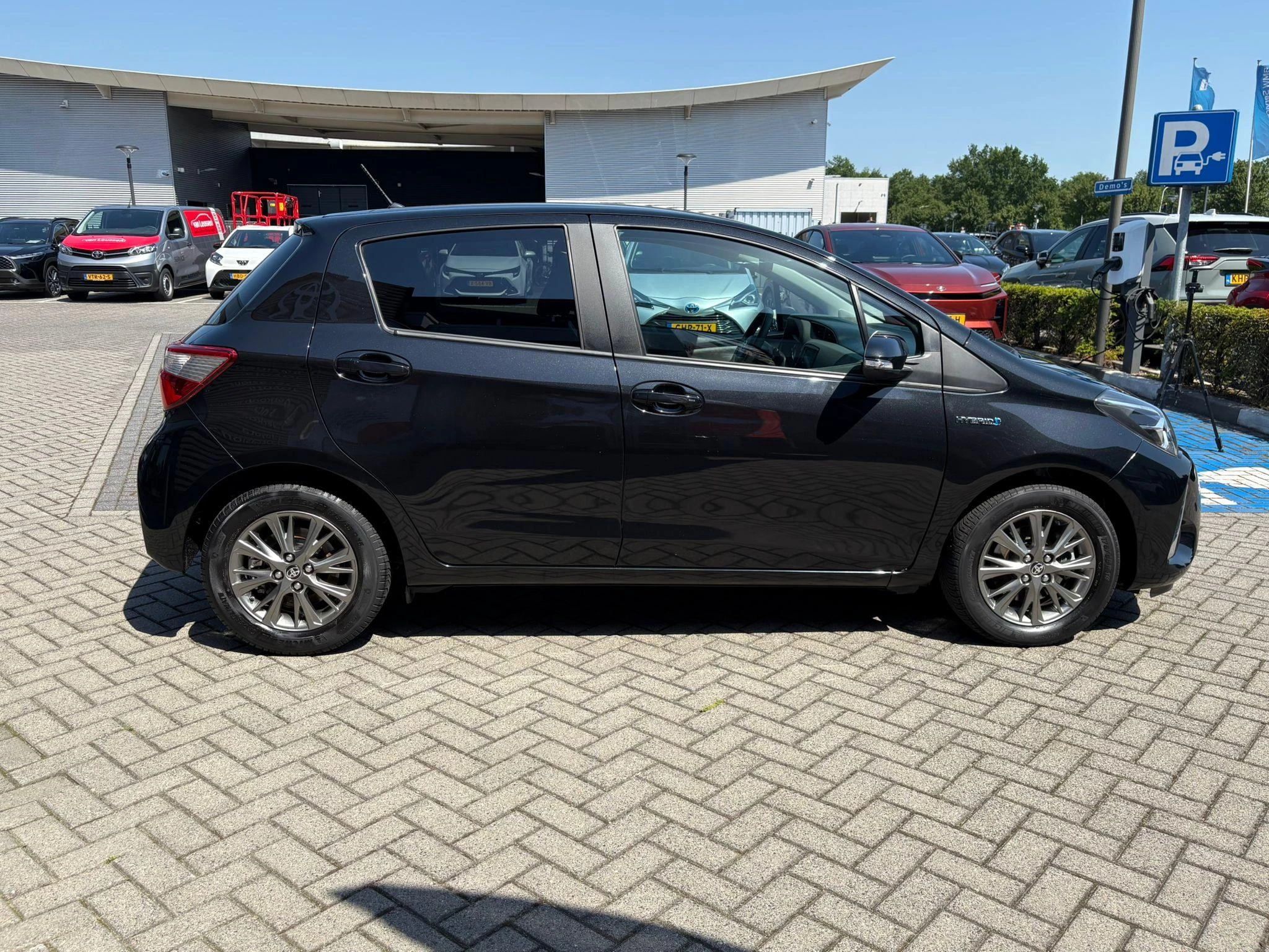 Hoofdafbeelding Toyota Yaris