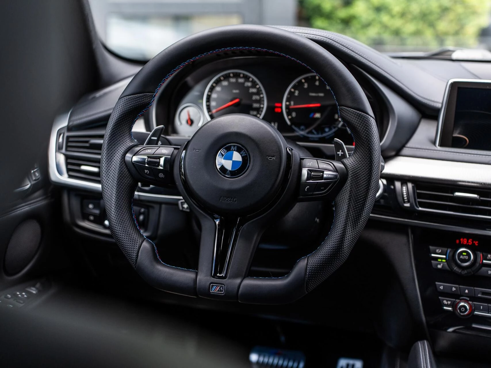 Hoofdafbeelding BMW X6