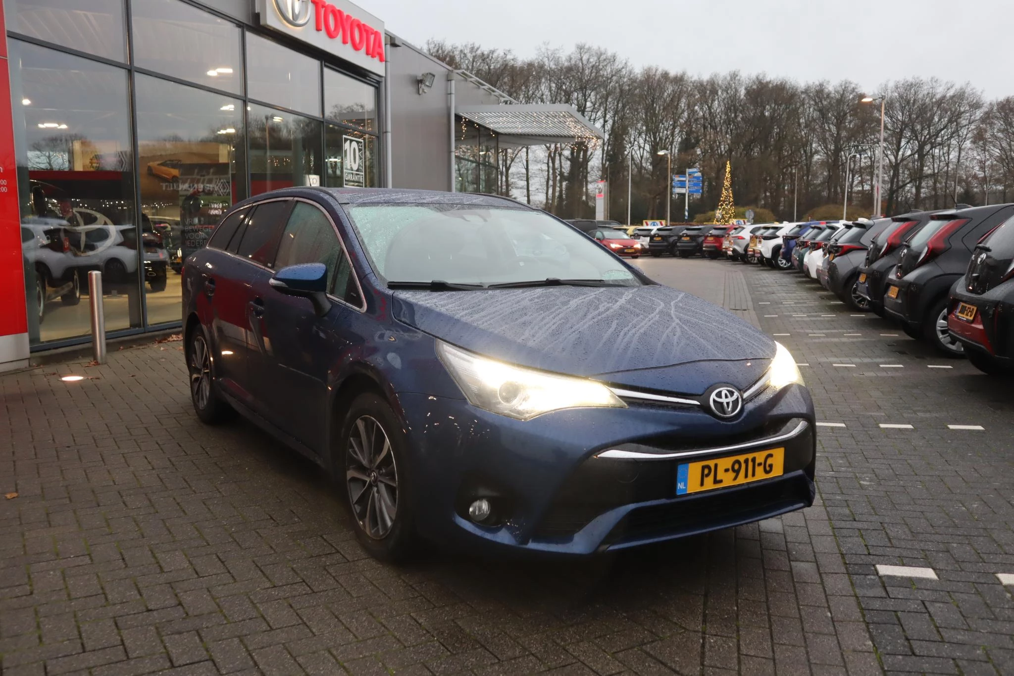 Hoofdafbeelding Toyota Avensis