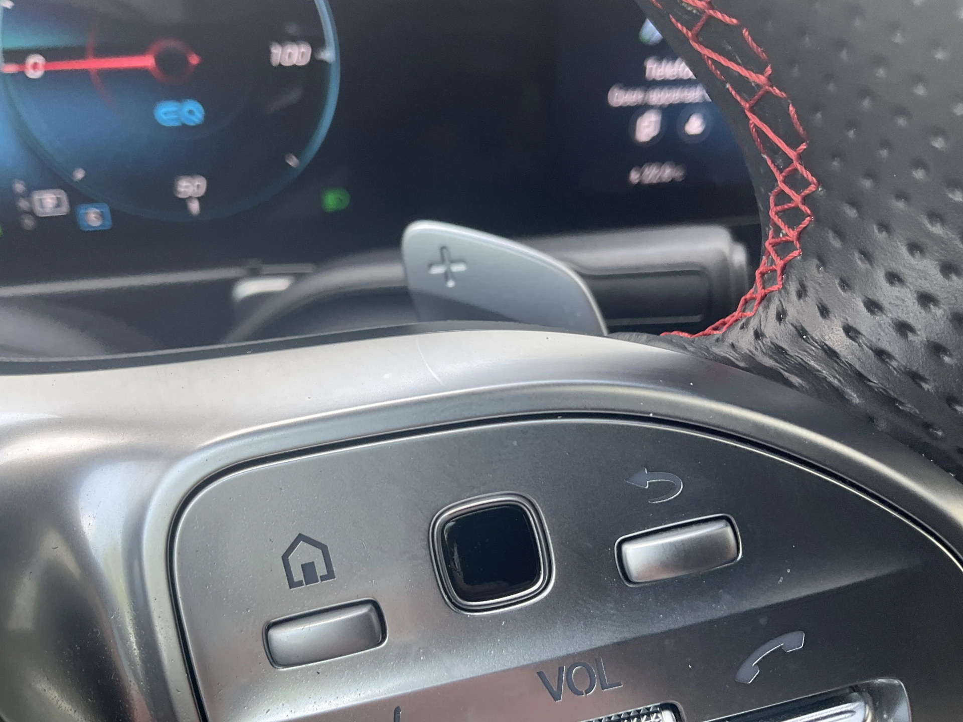 Hoofdafbeelding Mercedes-Benz EQB