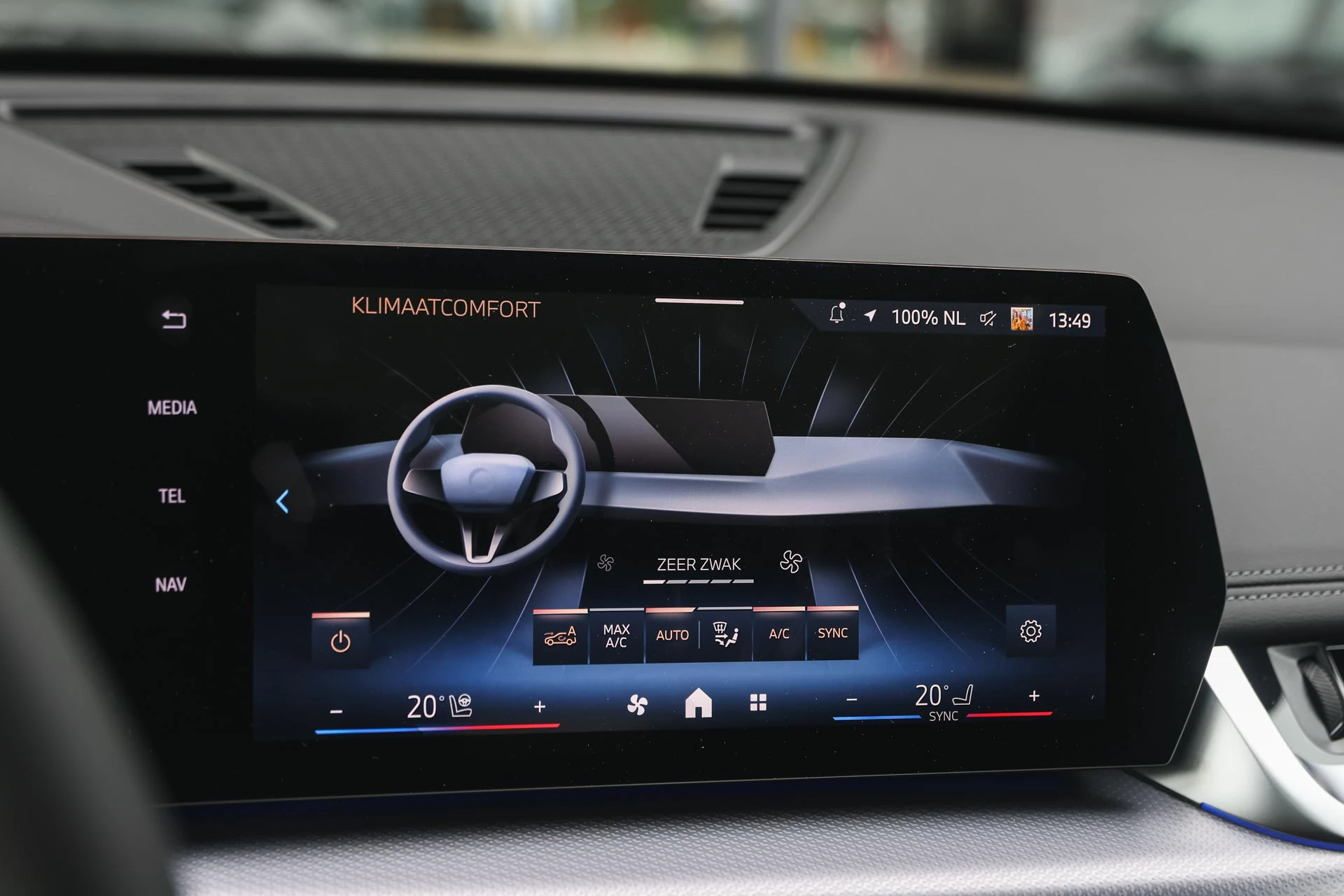 Hoofdafbeelding BMW iX1