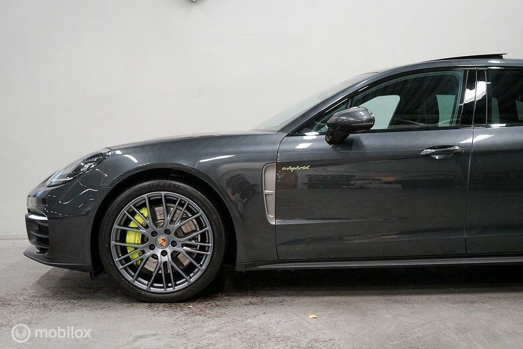 Hoofdafbeelding Porsche Panamera