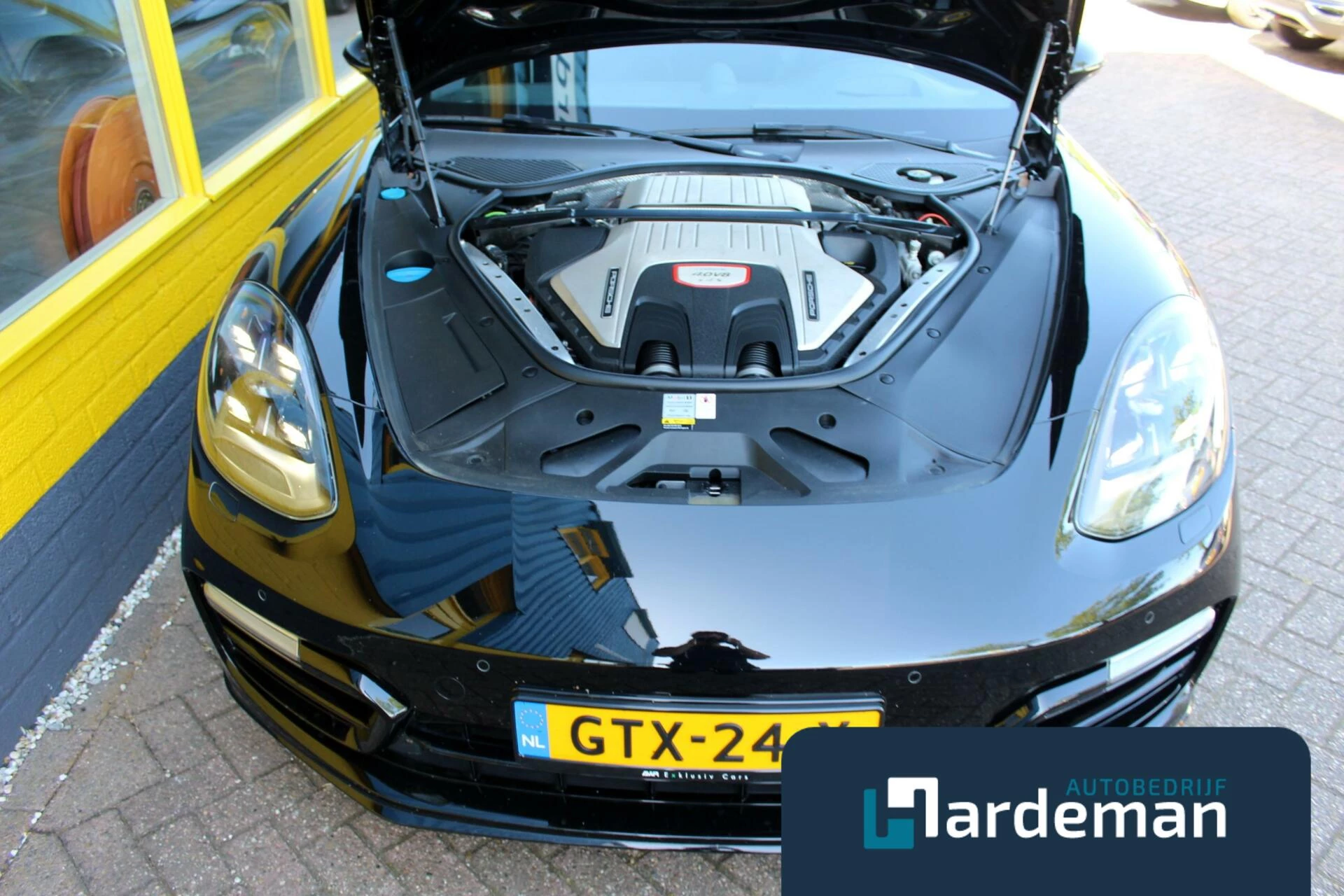 Hoofdafbeelding Porsche Panamera
