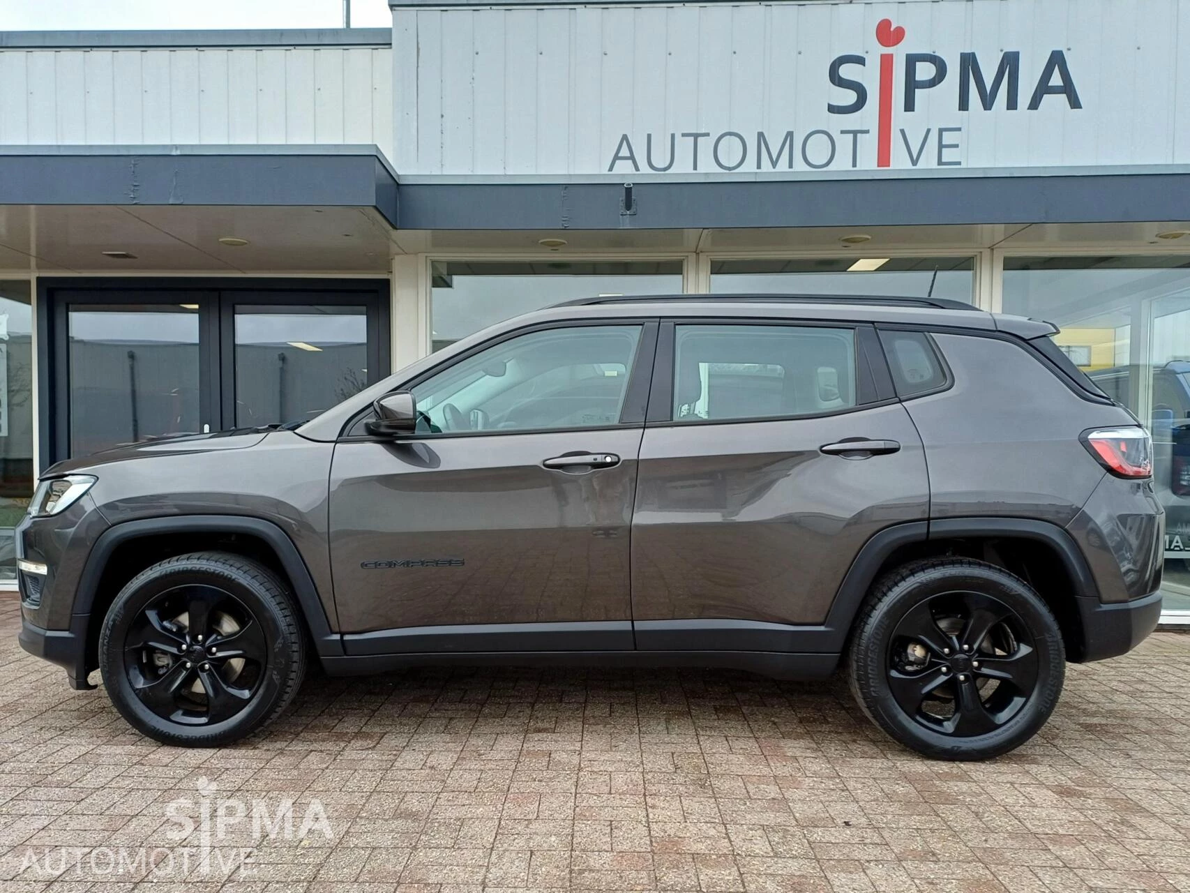 Hoofdafbeelding Jeep Compass