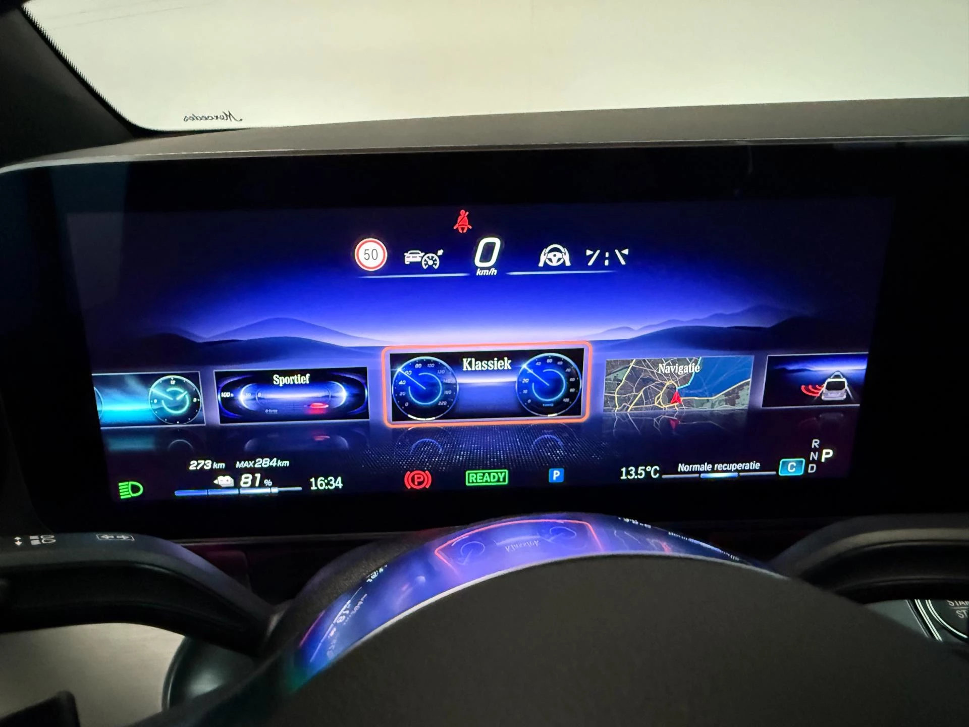 Hoofdafbeelding Mercedes-Benz EQV