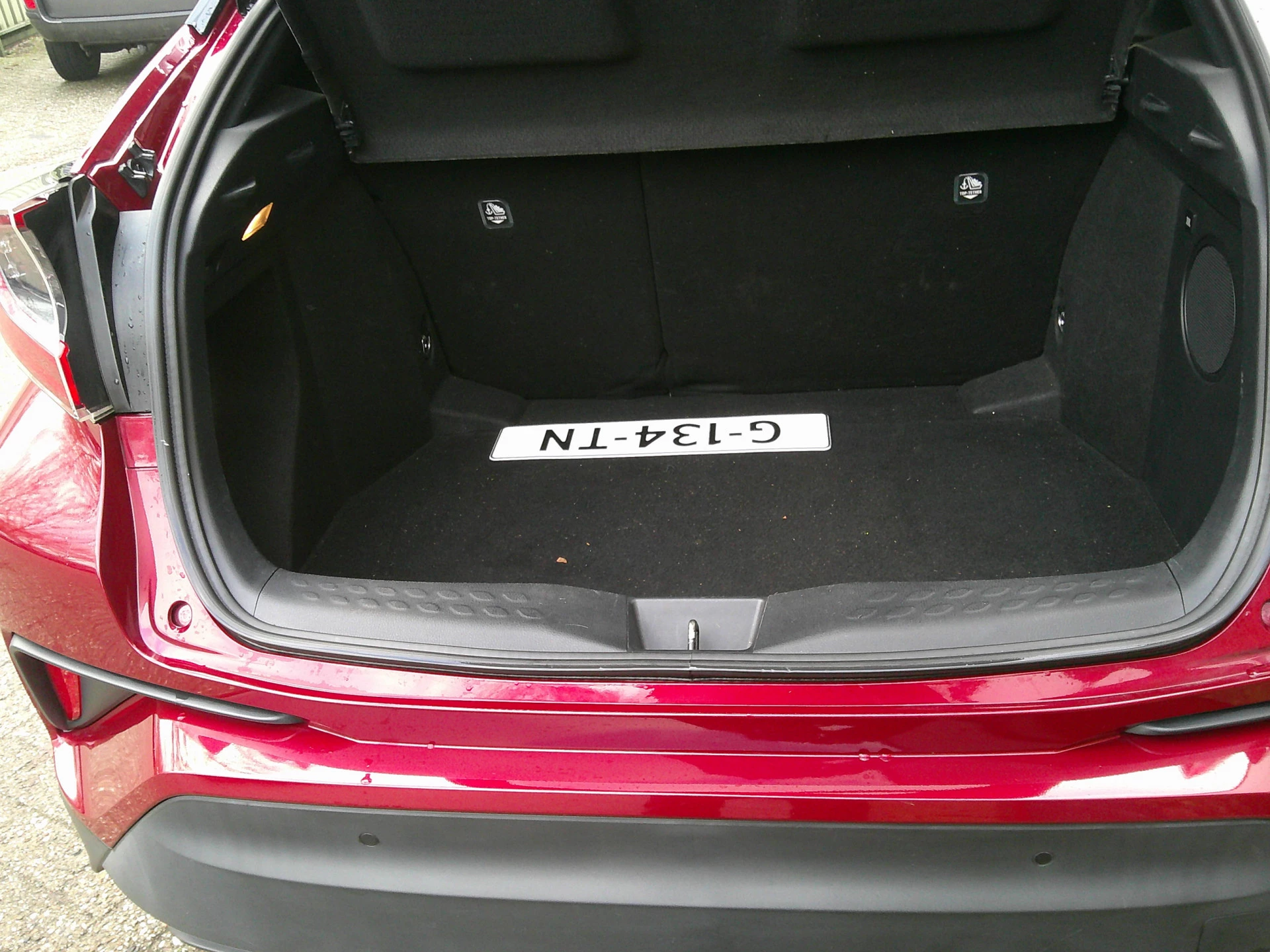 Hoofdafbeelding Toyota C-HR