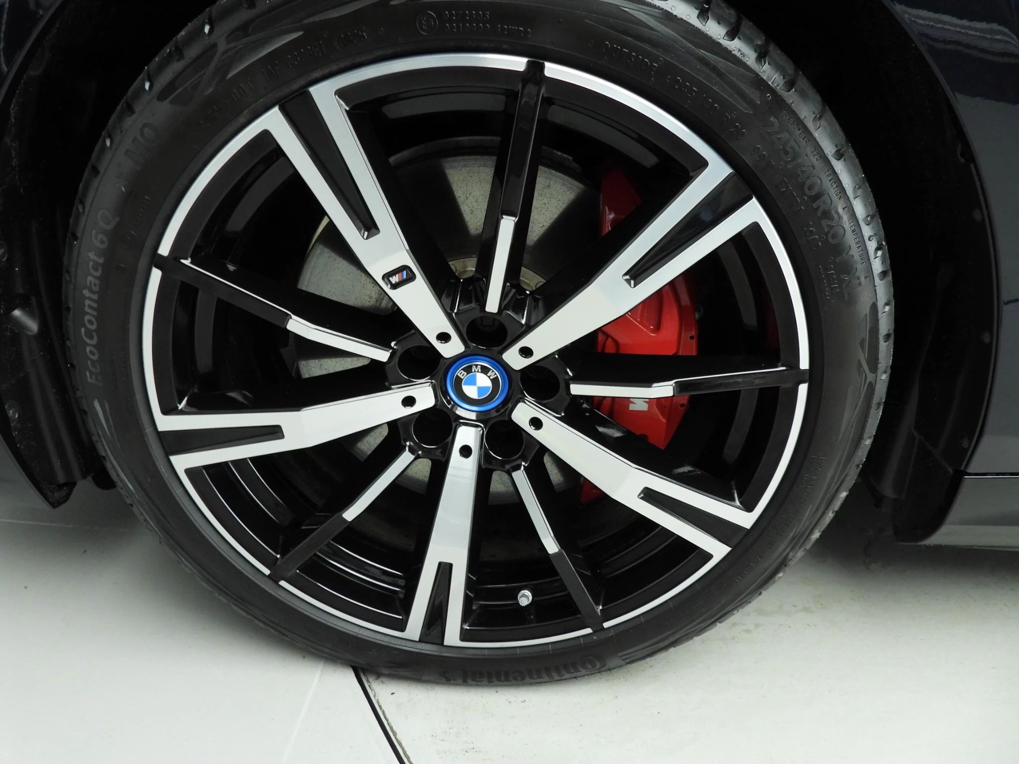 Hoofdafbeelding BMW i5