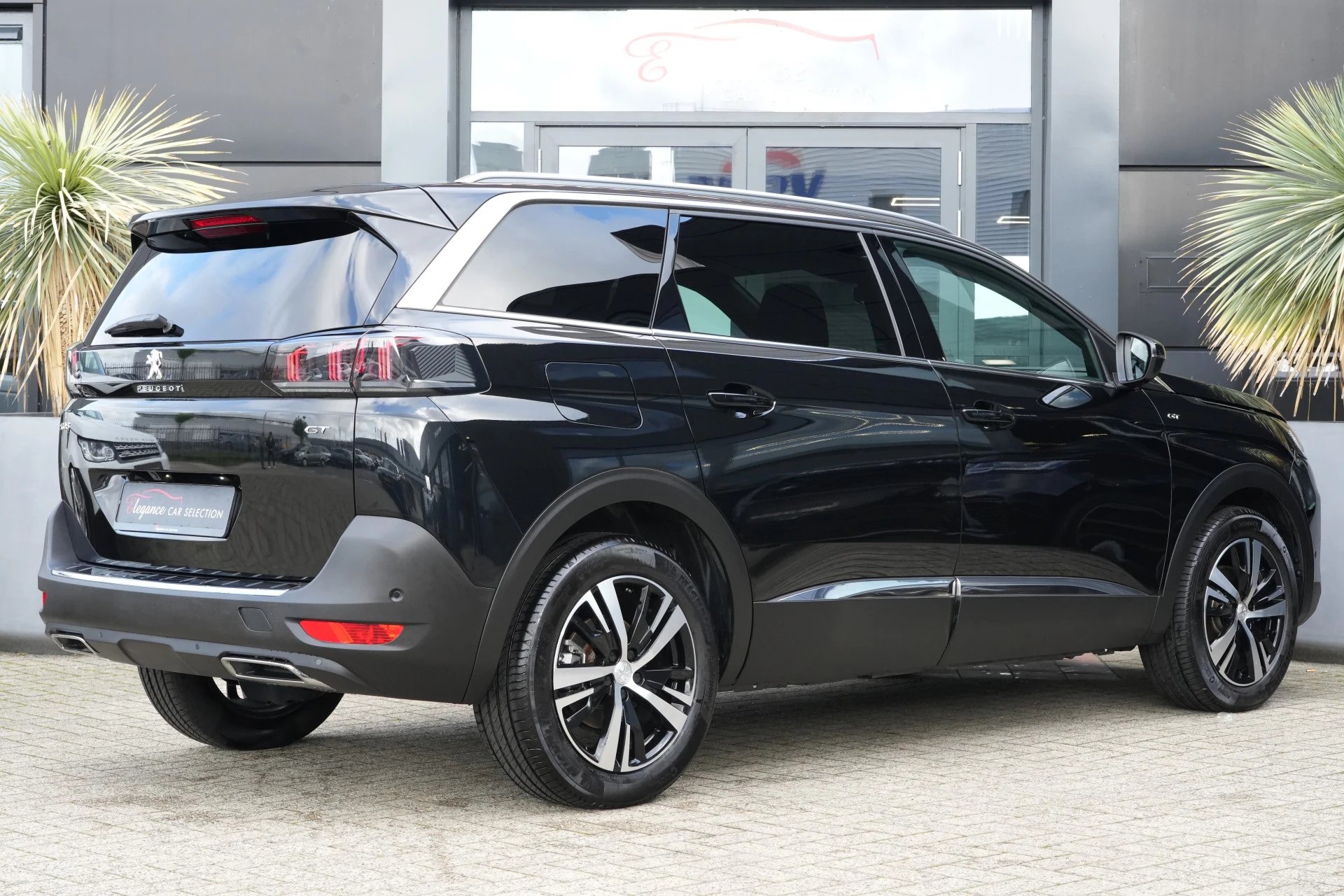 Hoofdafbeelding Peugeot 5008