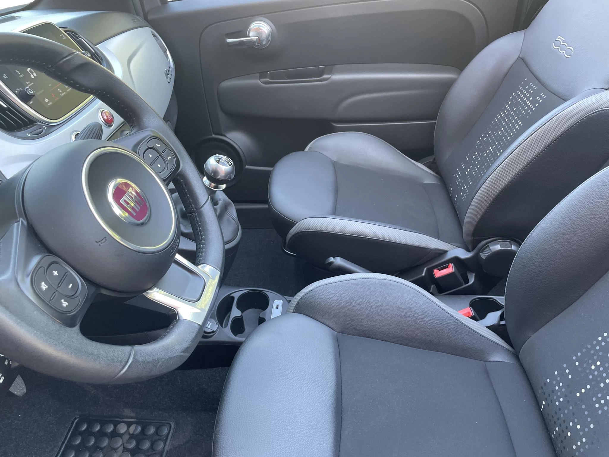 Hoofdafbeelding Fiat 500C