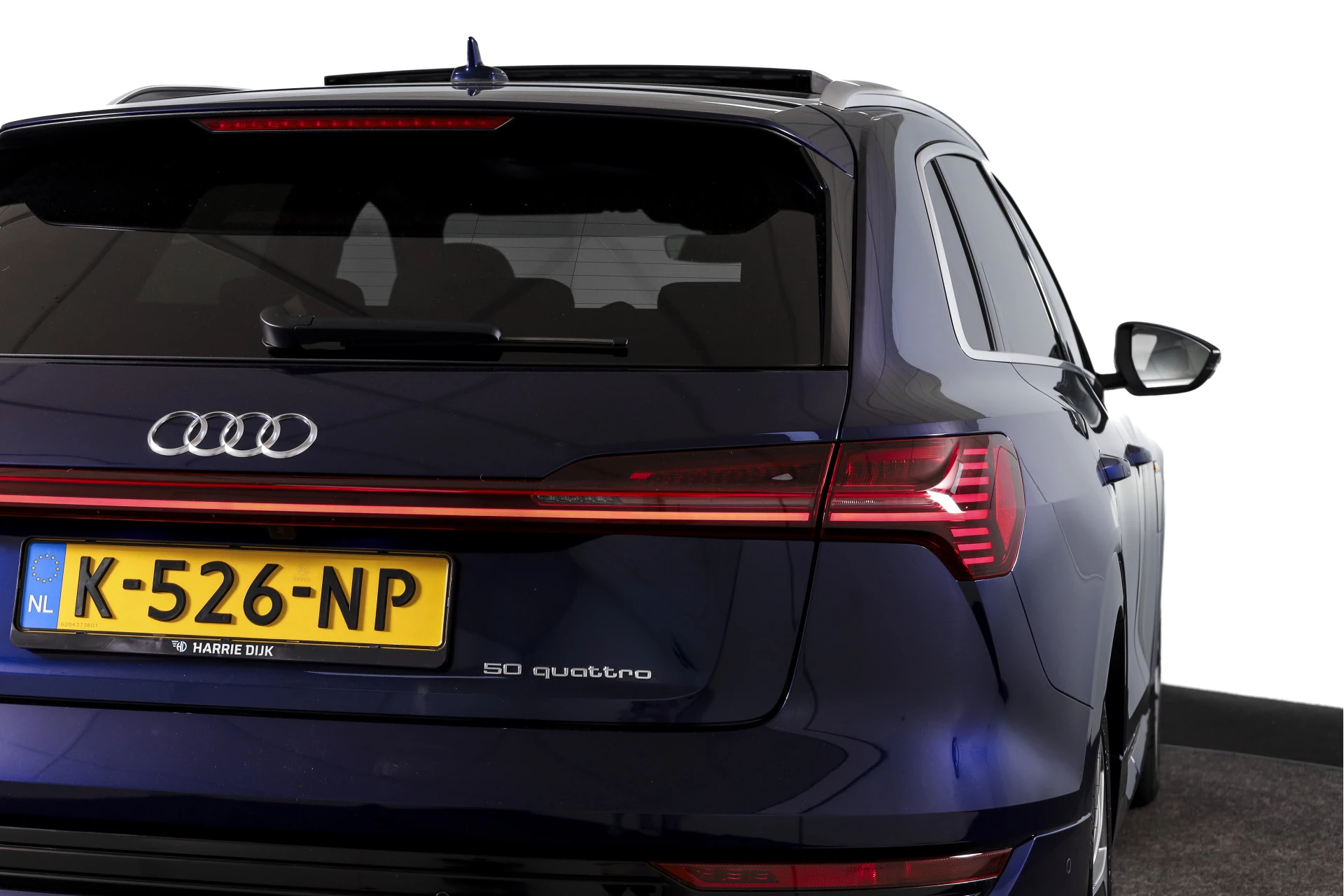 Hoofdafbeelding Audi e-tron