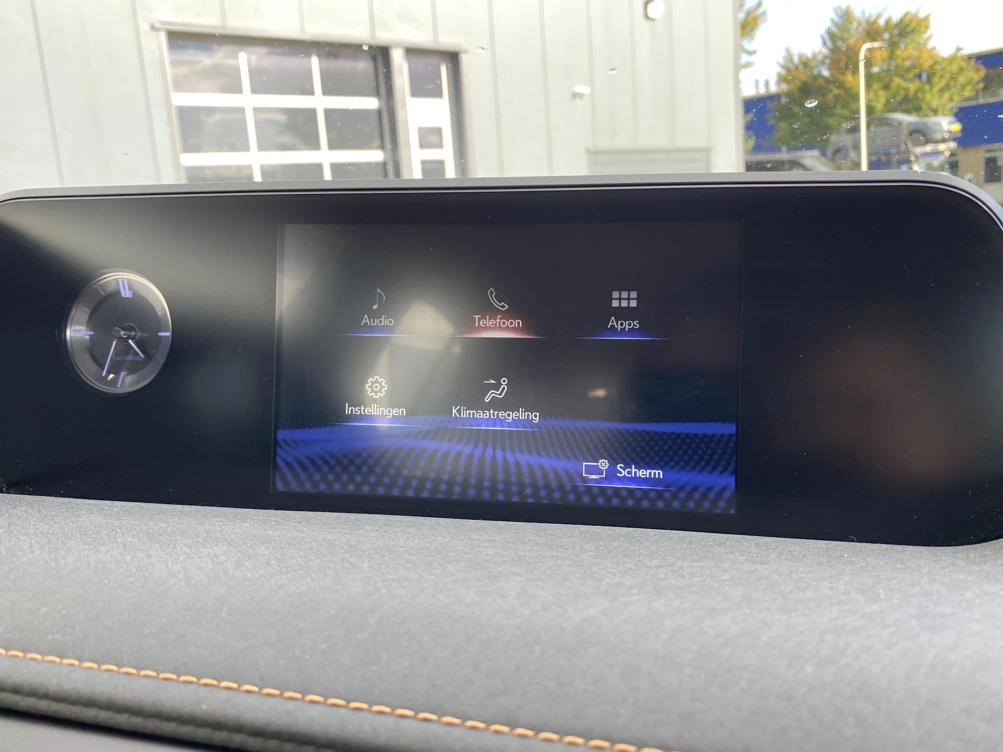 Hoofdafbeelding Lexus UX