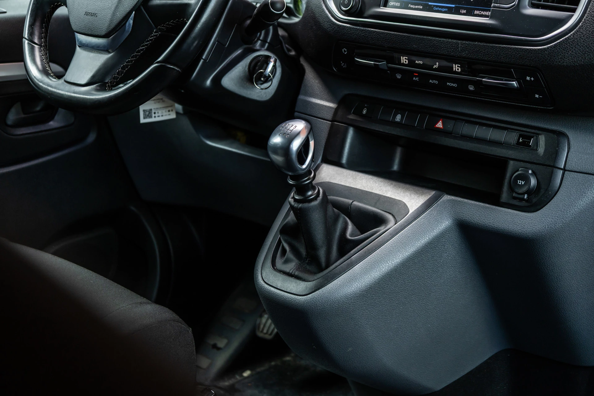 Hoofdafbeelding Peugeot Expert