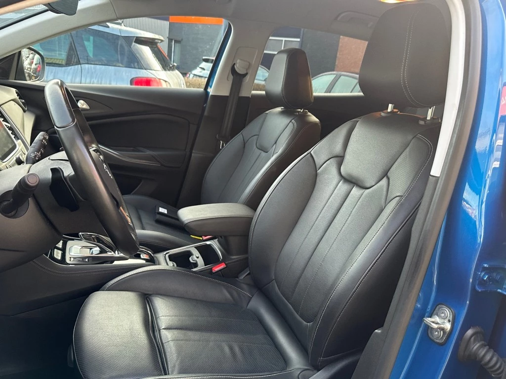Hoofdafbeelding Opel Grandland X