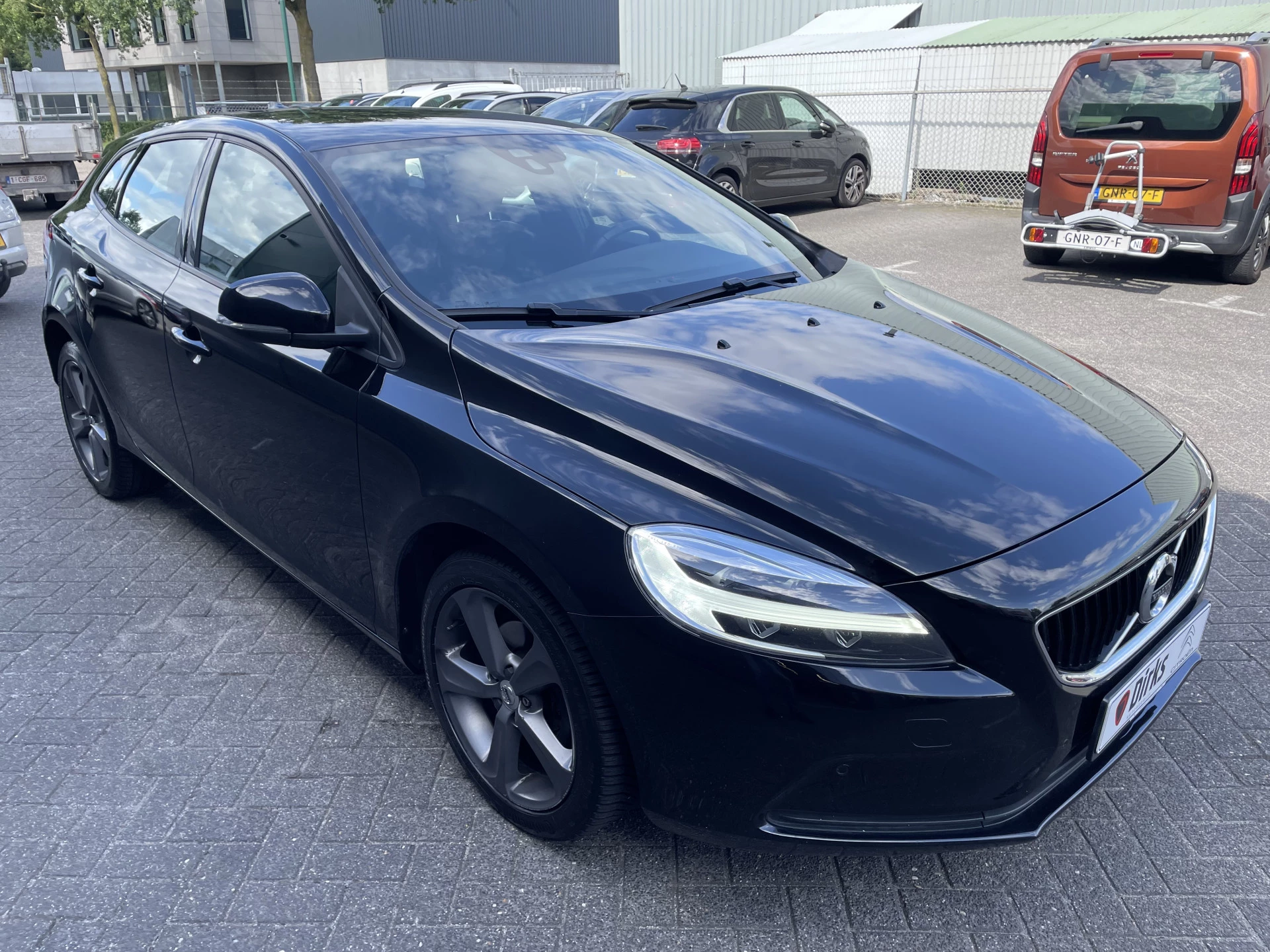 Hoofdafbeelding Volvo V40