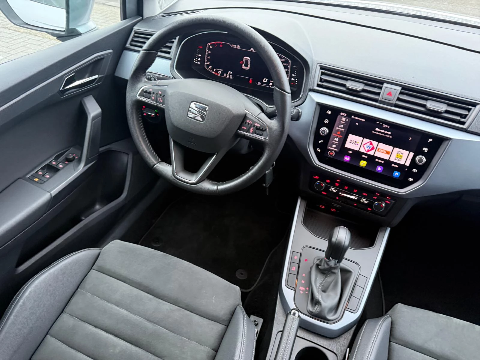 Hoofdafbeelding SEAT Arona