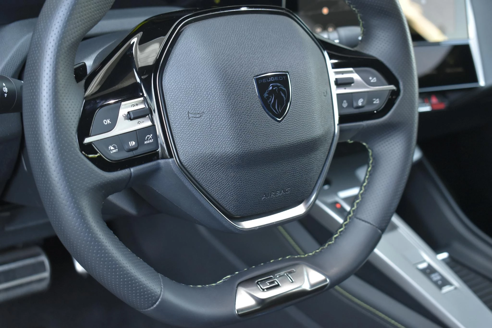 Hoofdafbeelding Peugeot 408