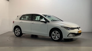 Volkswagen Golf 1.0 TSI 110pk Life Business Alcantara Stoelverwarming Navigatie Climate Control