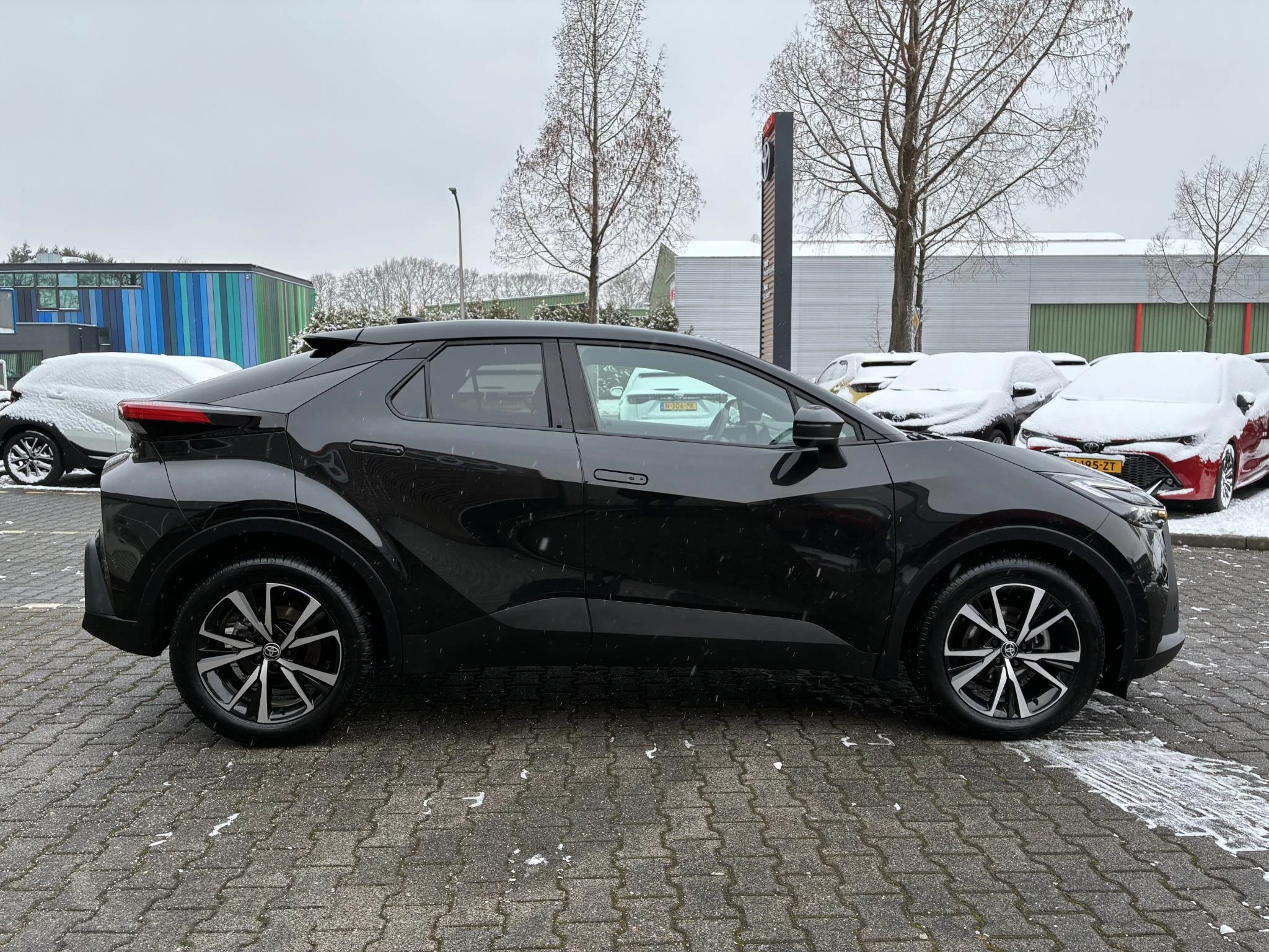 Hoofdafbeelding Toyota C-HR