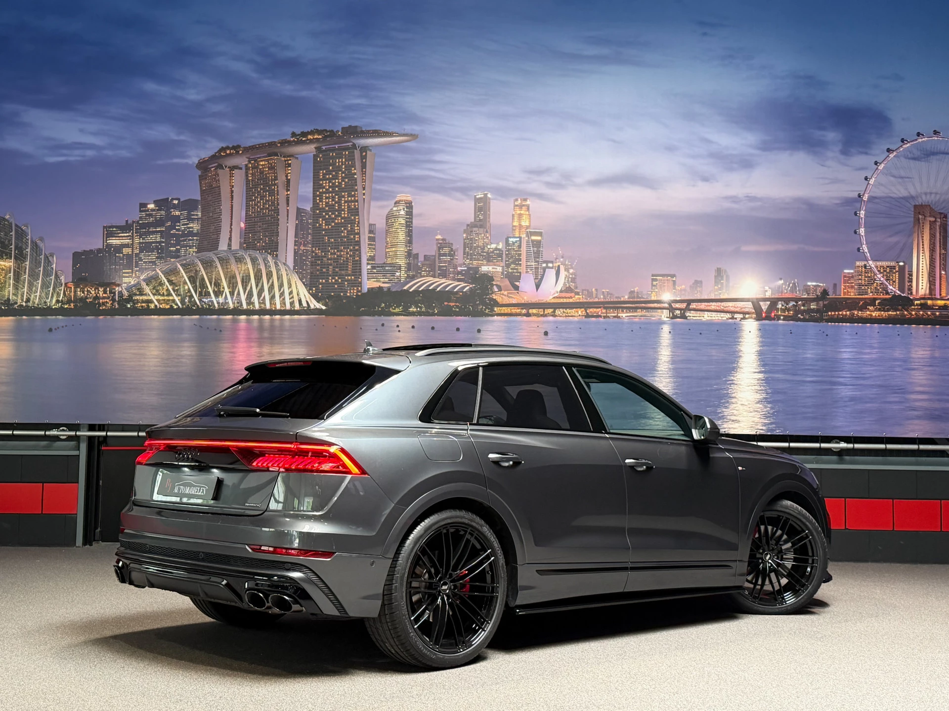 Hoofdafbeelding Audi Q8