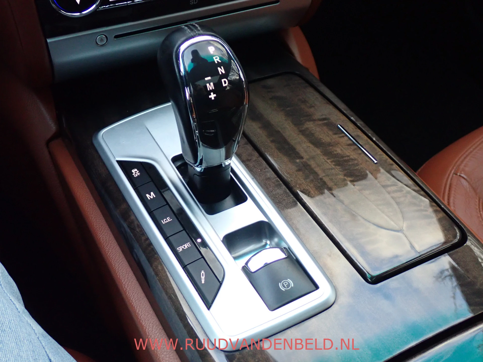 Hoofdafbeelding Maserati Quattroporte