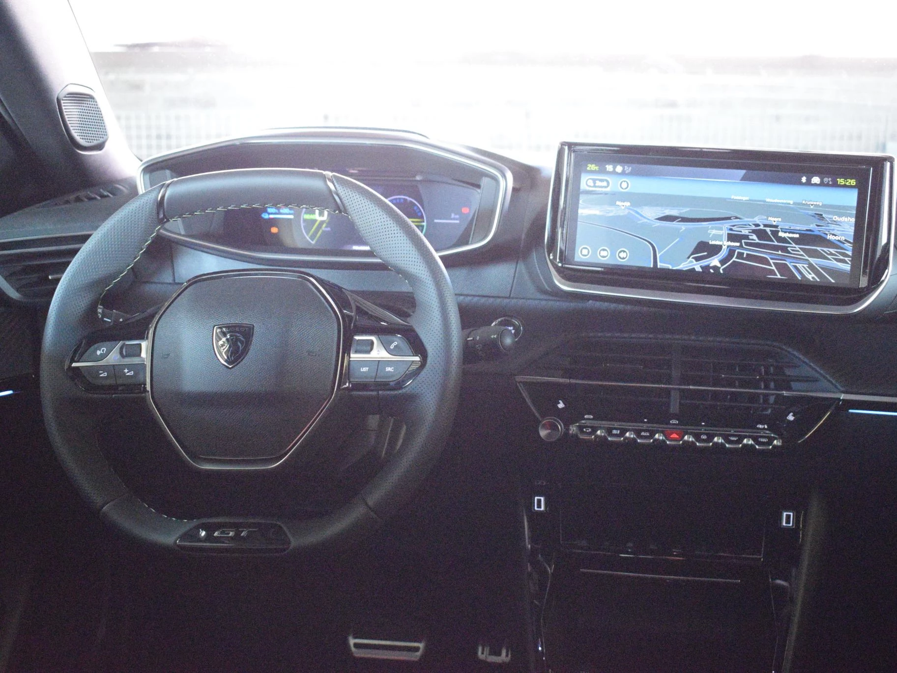 Hoofdafbeelding Peugeot e-2008