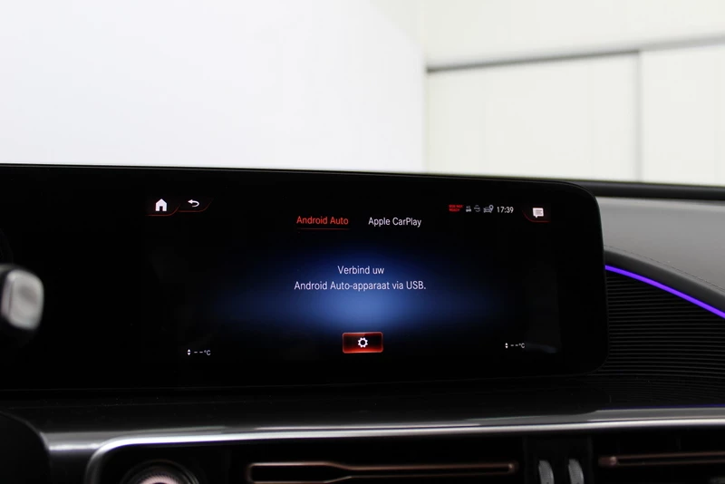 Hoofdafbeelding Mercedes-Benz EQC