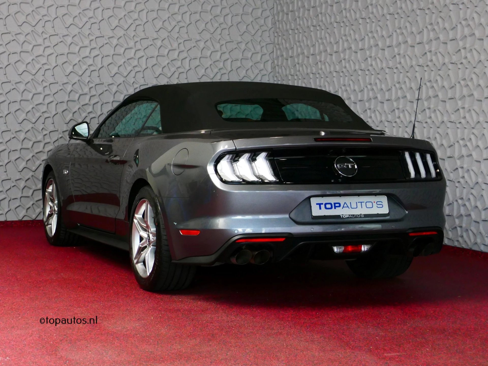 Hoofdafbeelding Ford Mustang