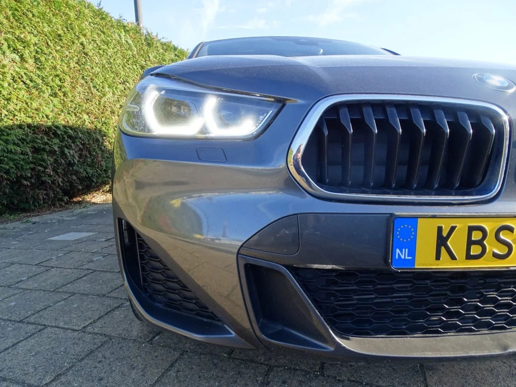Hoofdafbeelding BMW X2