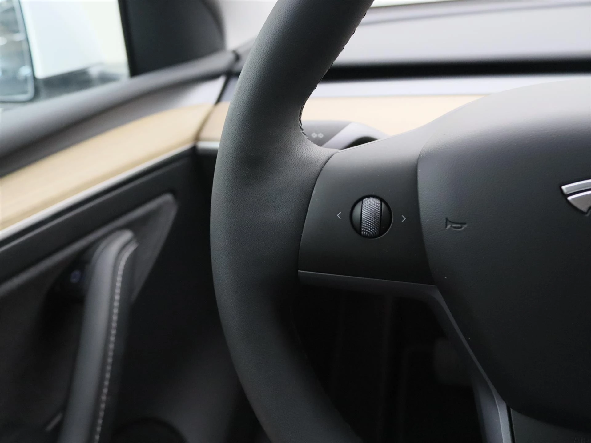 Hoofdafbeelding Tesla Model Y