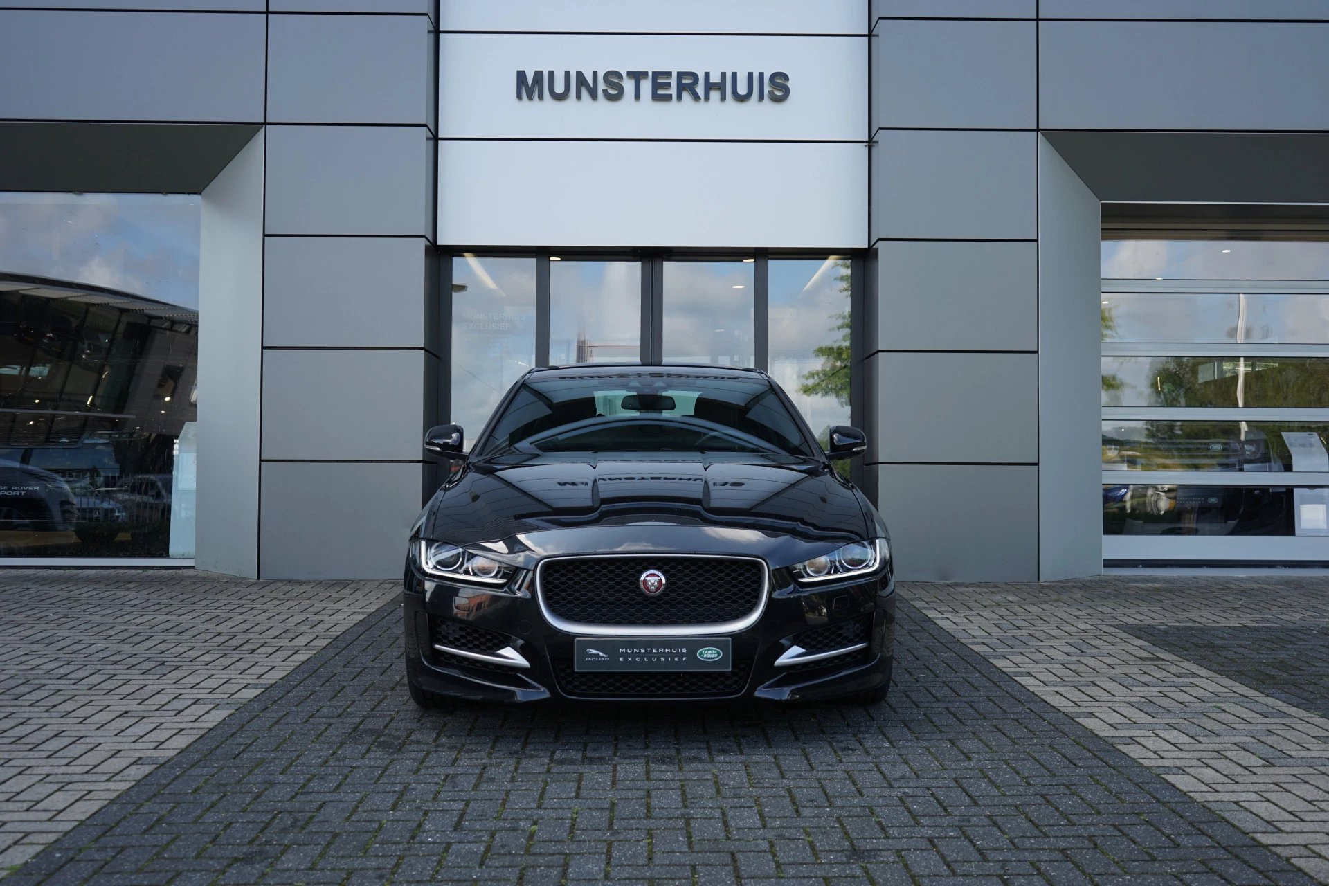 Hoofdafbeelding Jaguar XE