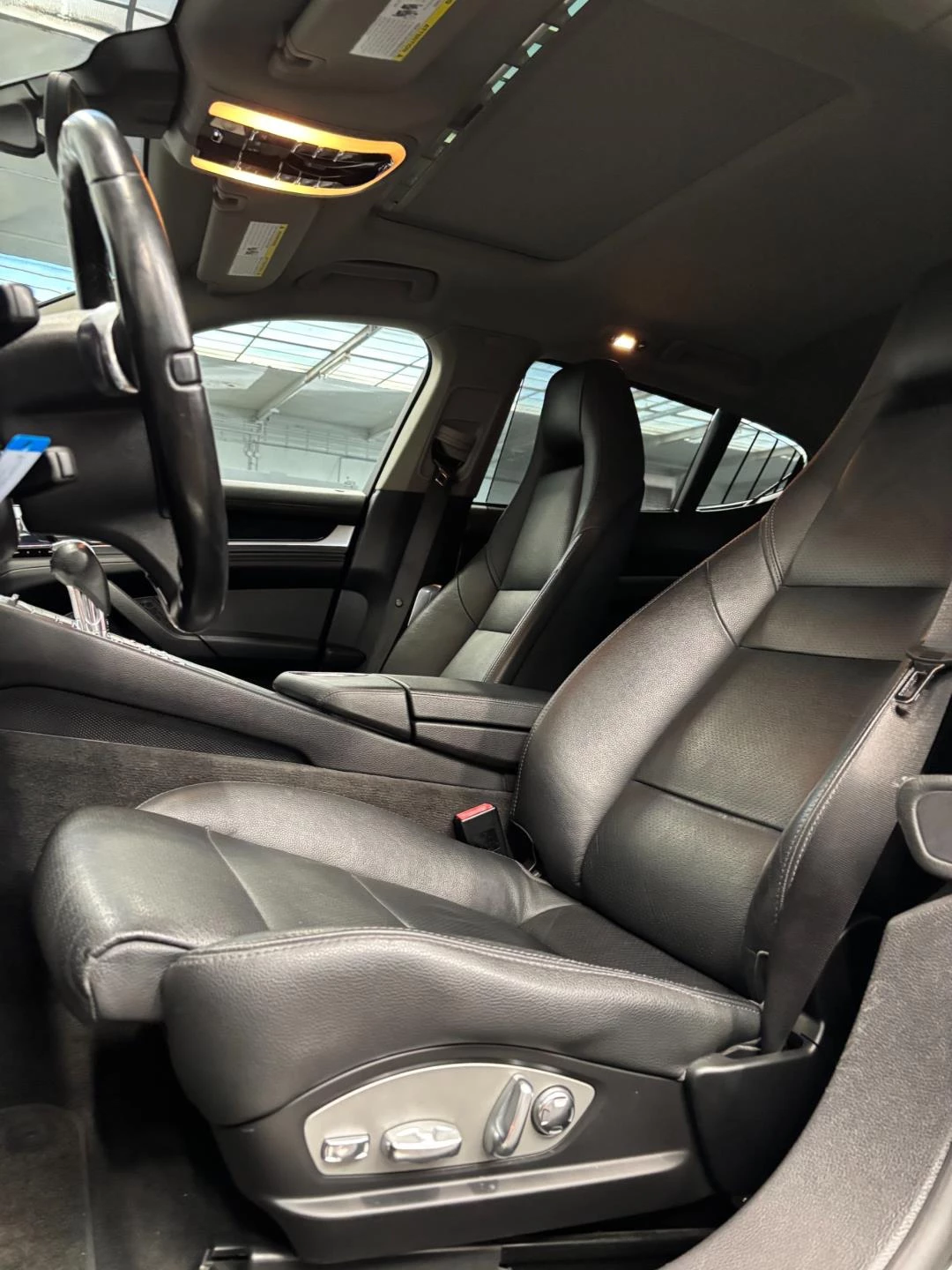 Hoofdafbeelding Porsche Panamera