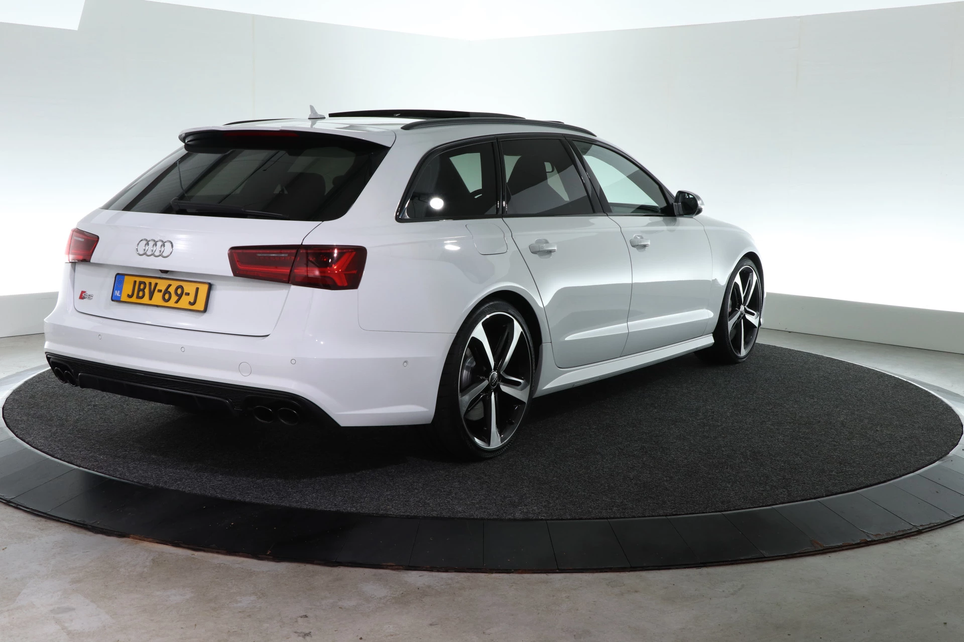 Hoofdafbeelding Audi A6