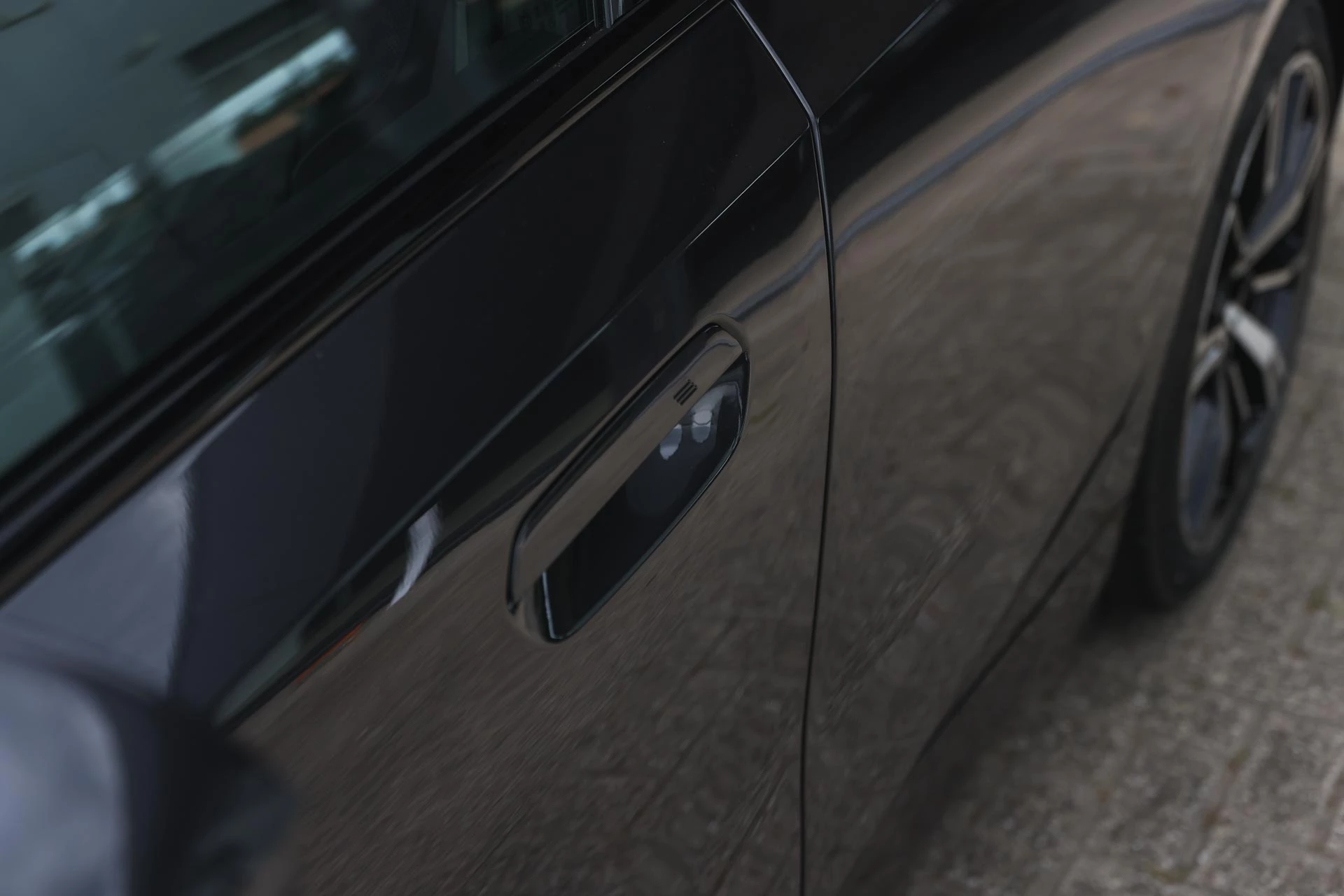Hoofdafbeelding BMW i5