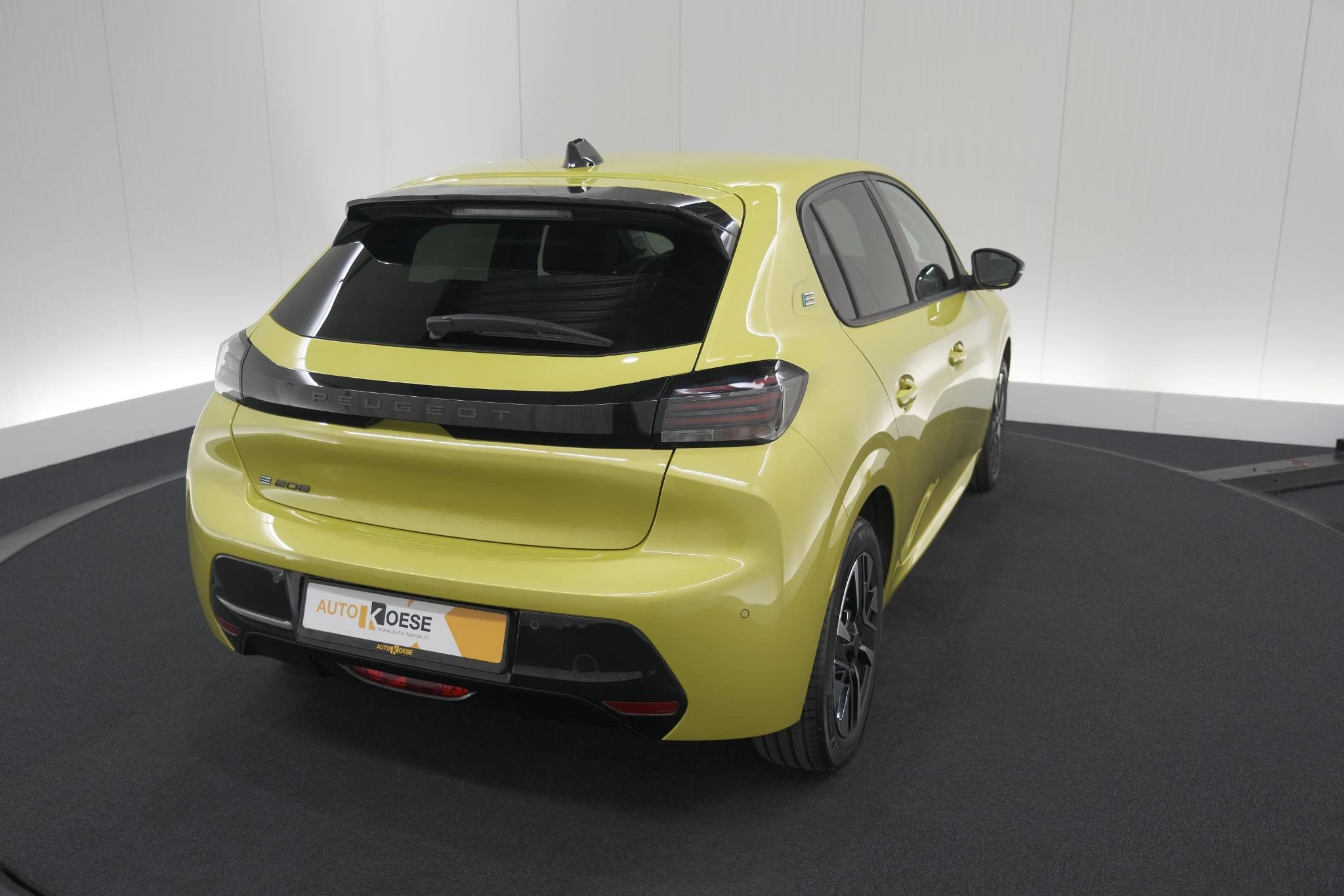 Hoofdafbeelding Peugeot e-208