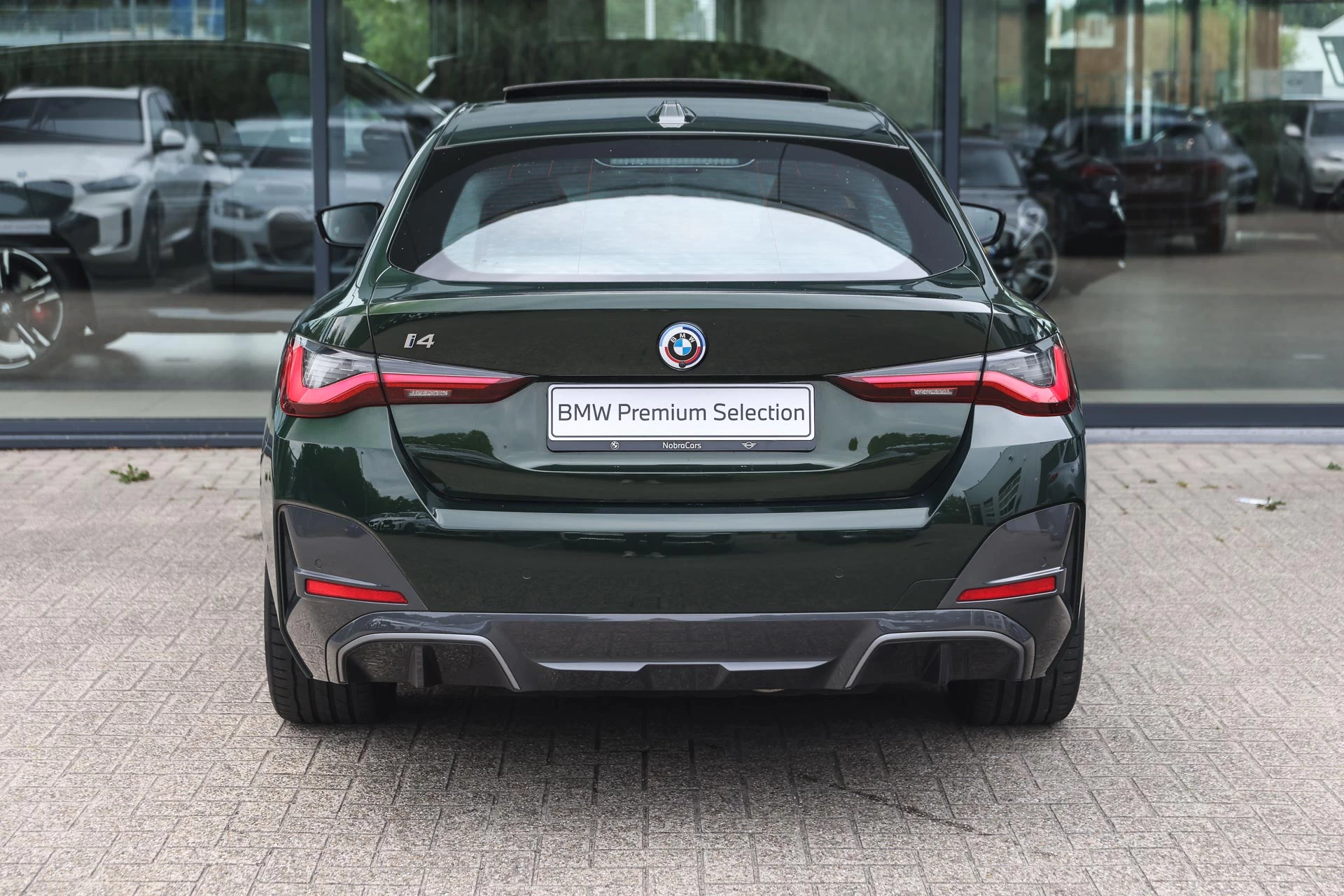 Hoofdafbeelding BMW i4