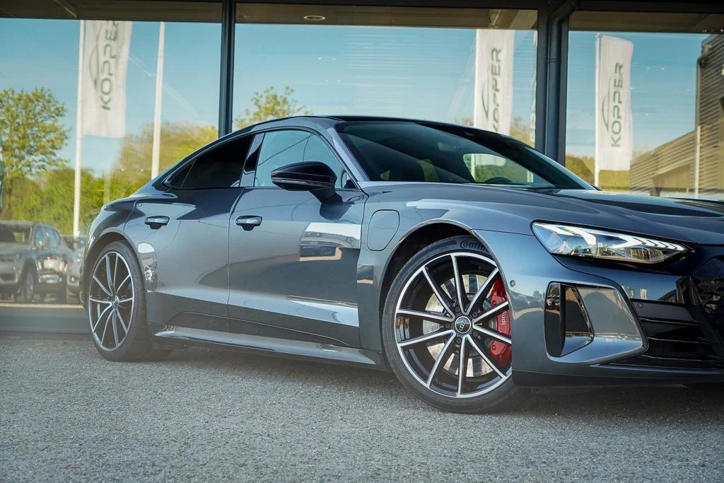 Hoofdafbeelding Audi e-tron GT