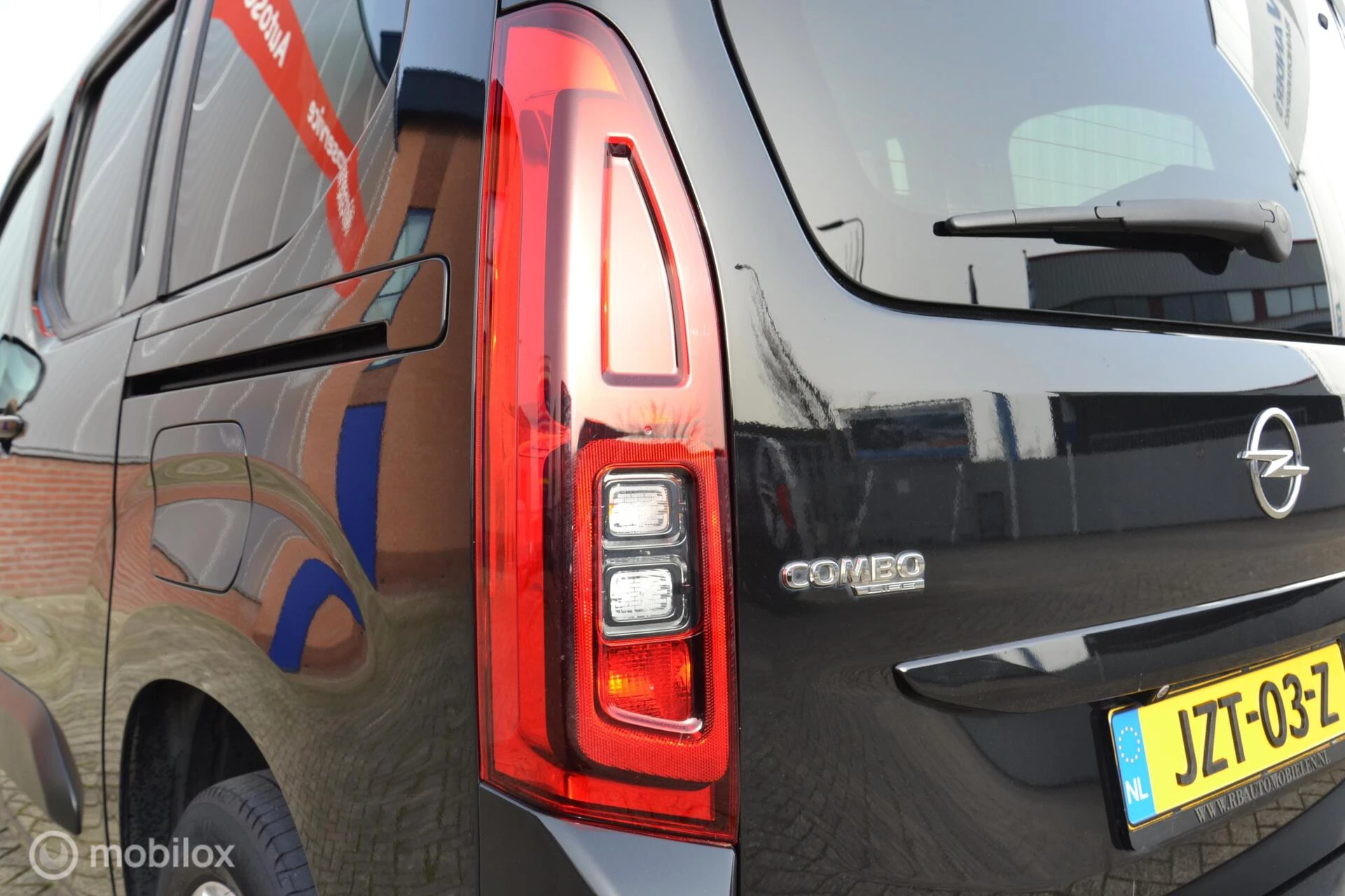 Hoofdafbeelding Opel Combo