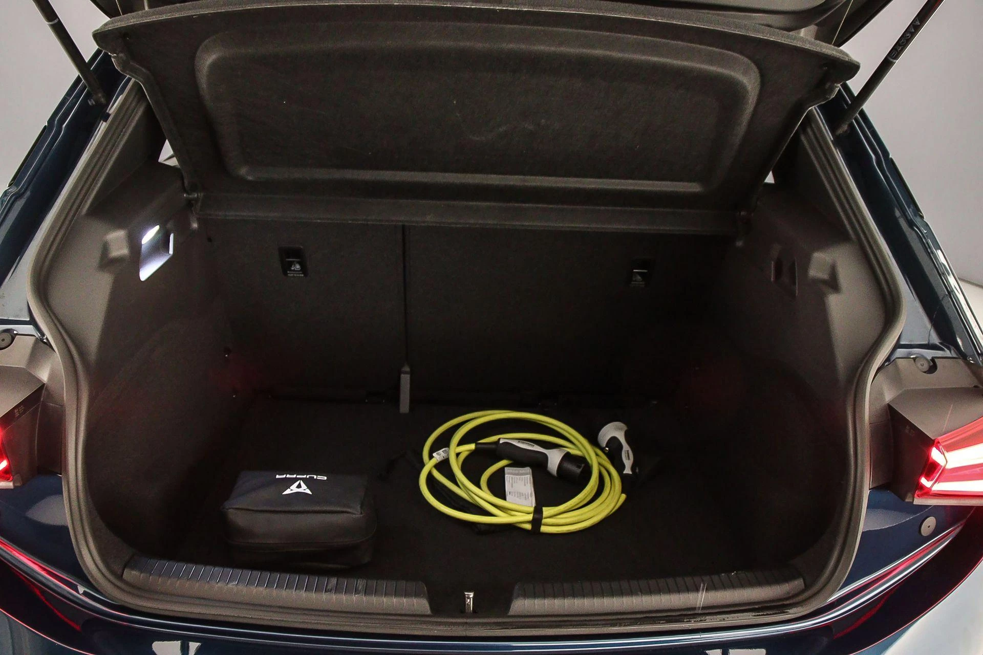 Hoofdafbeelding CUPRA Born