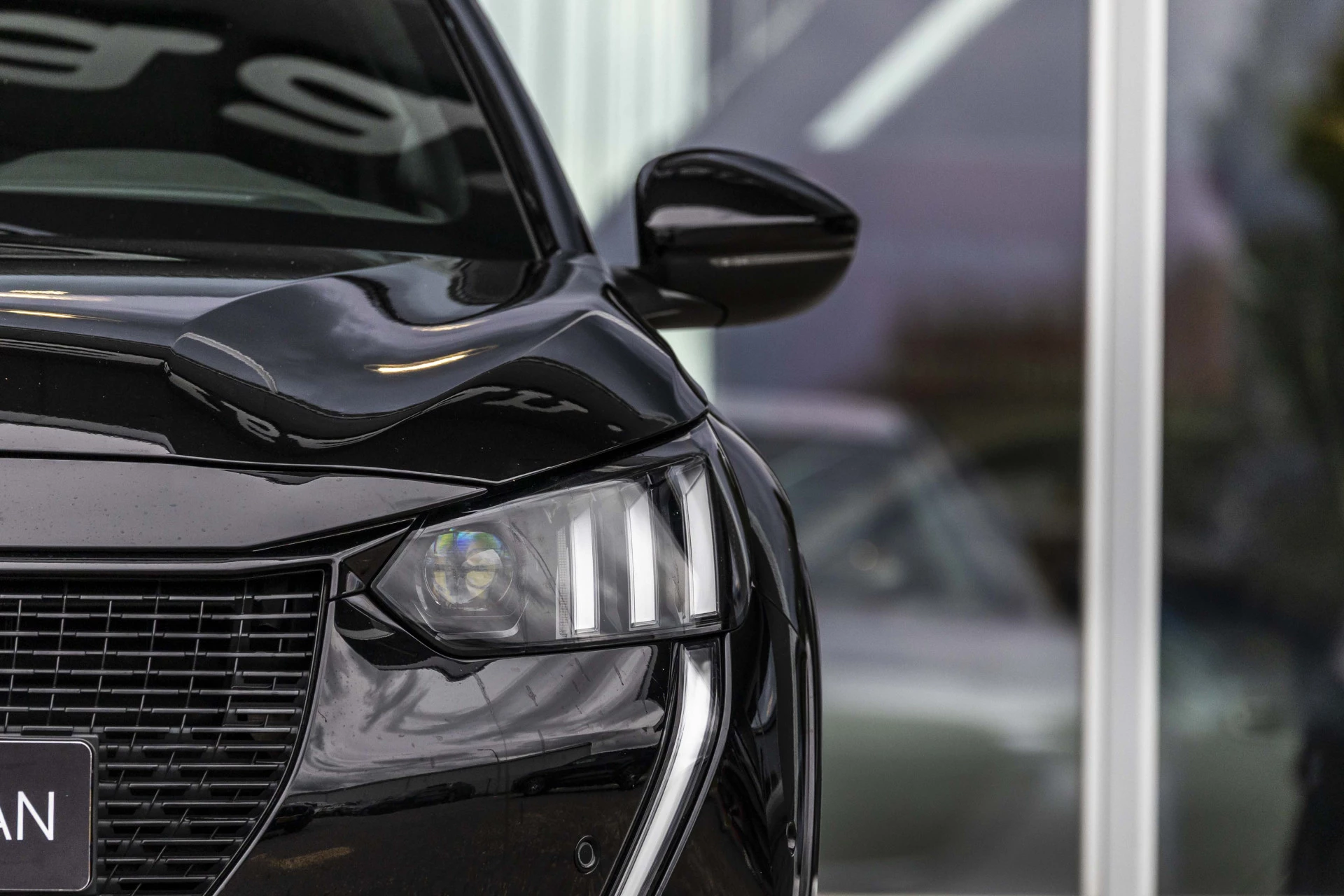 Hoofdafbeelding Peugeot e-208