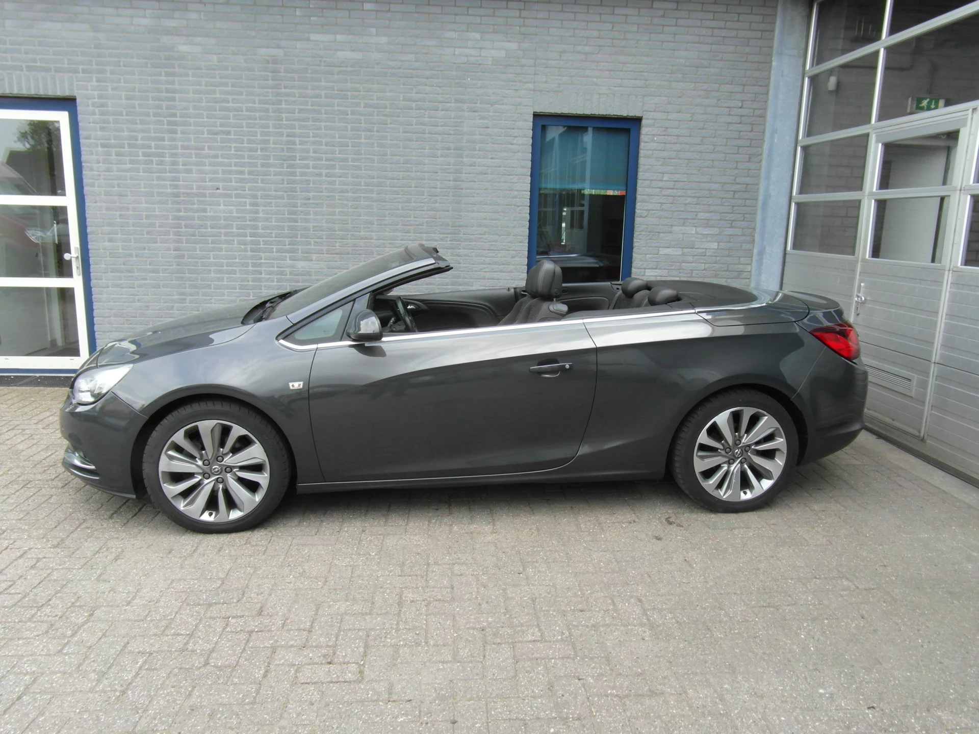 Hoofdafbeelding Opel Cascada