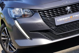Peugeot 208 1.2 101PK Allure | Gris Platinium| 3DCockpit/Carplay/Camera/PDC/LMV - Compleet & Sportief!