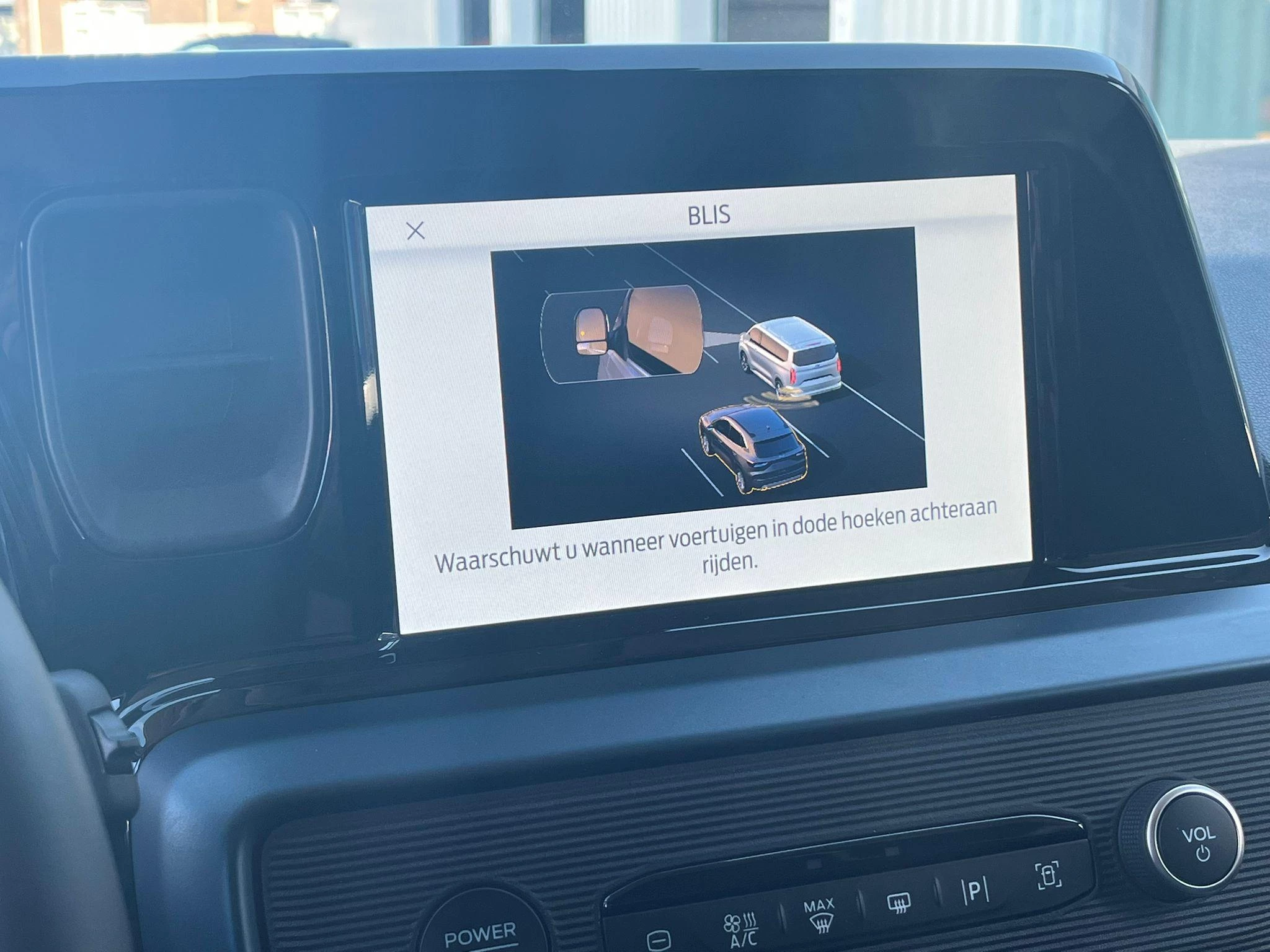 Hoofdafbeelding Ford Transit Courier