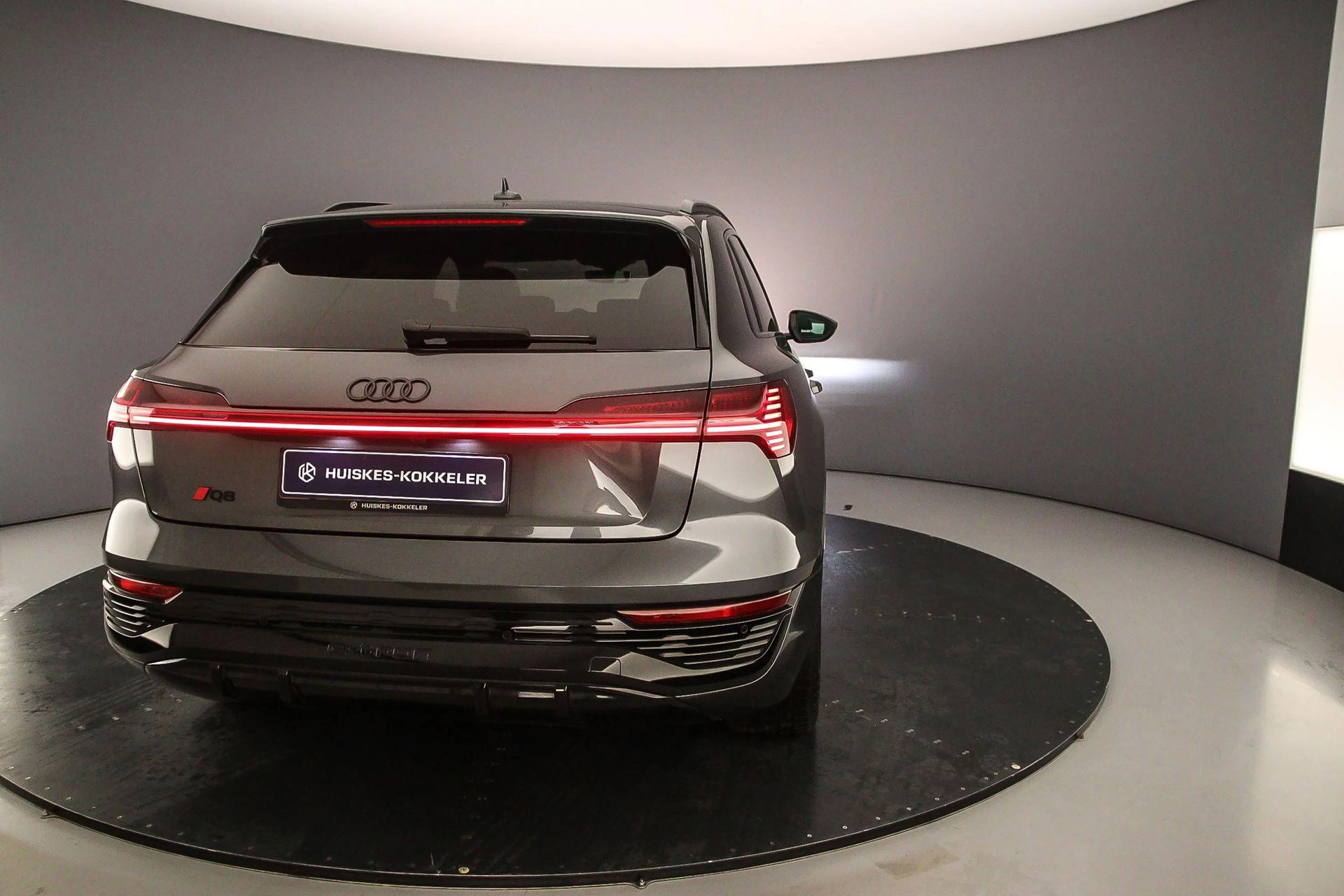 Hoofdafbeelding Audi Q8 e-tron