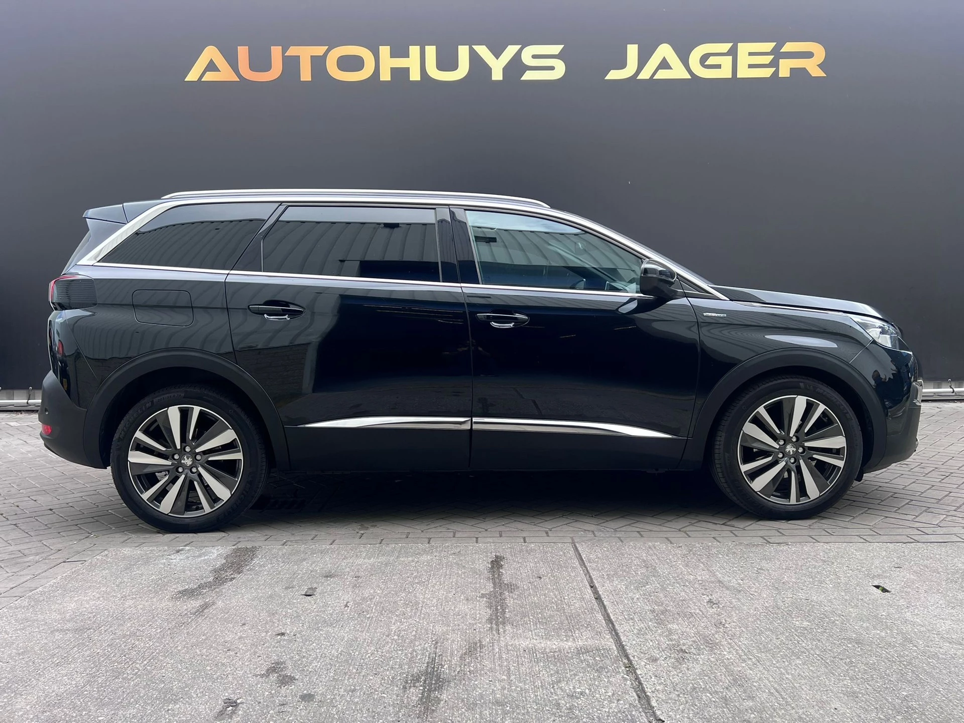 Hoofdafbeelding Peugeot 5008