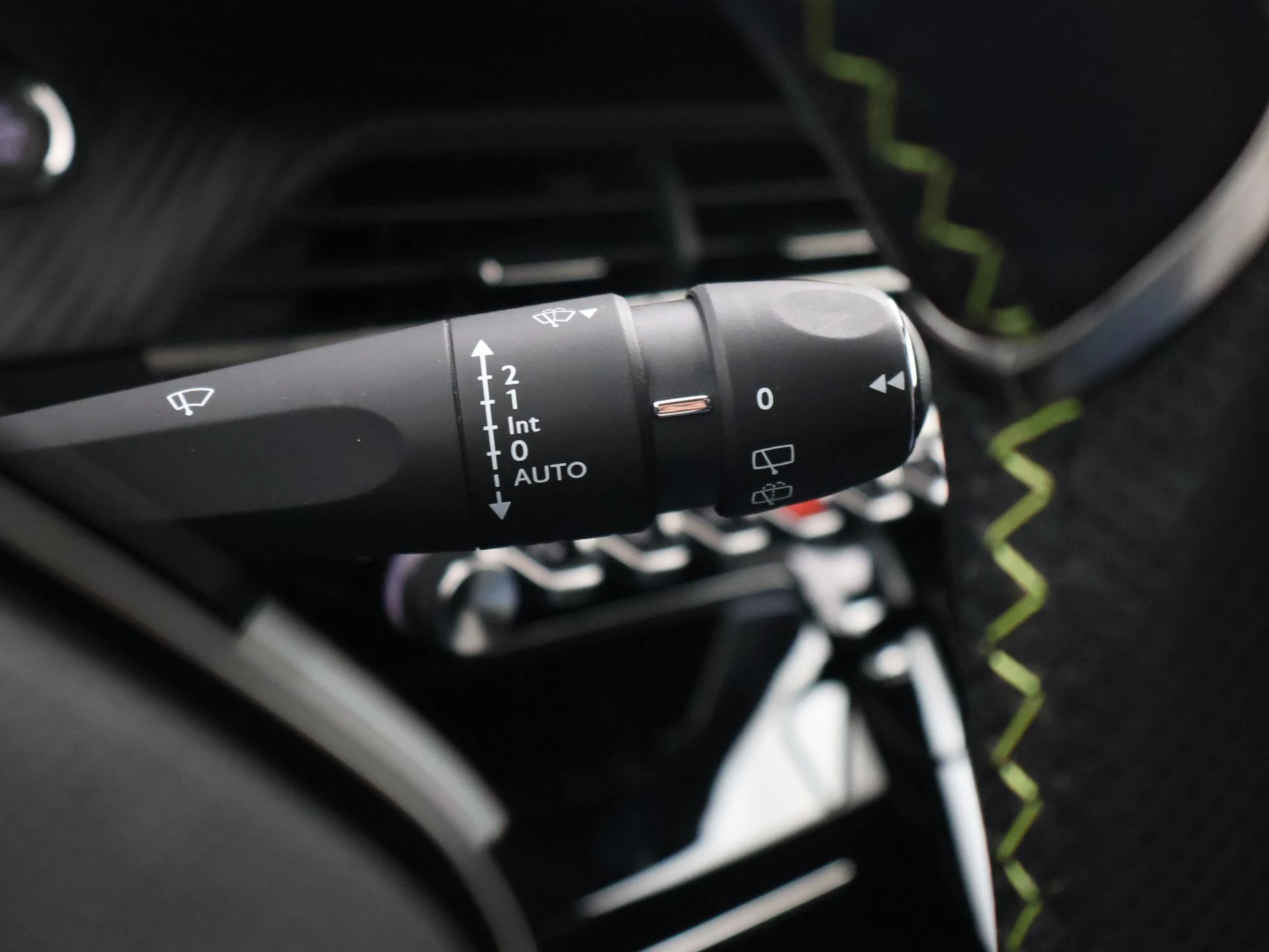 Hoofdafbeelding Peugeot e-2008