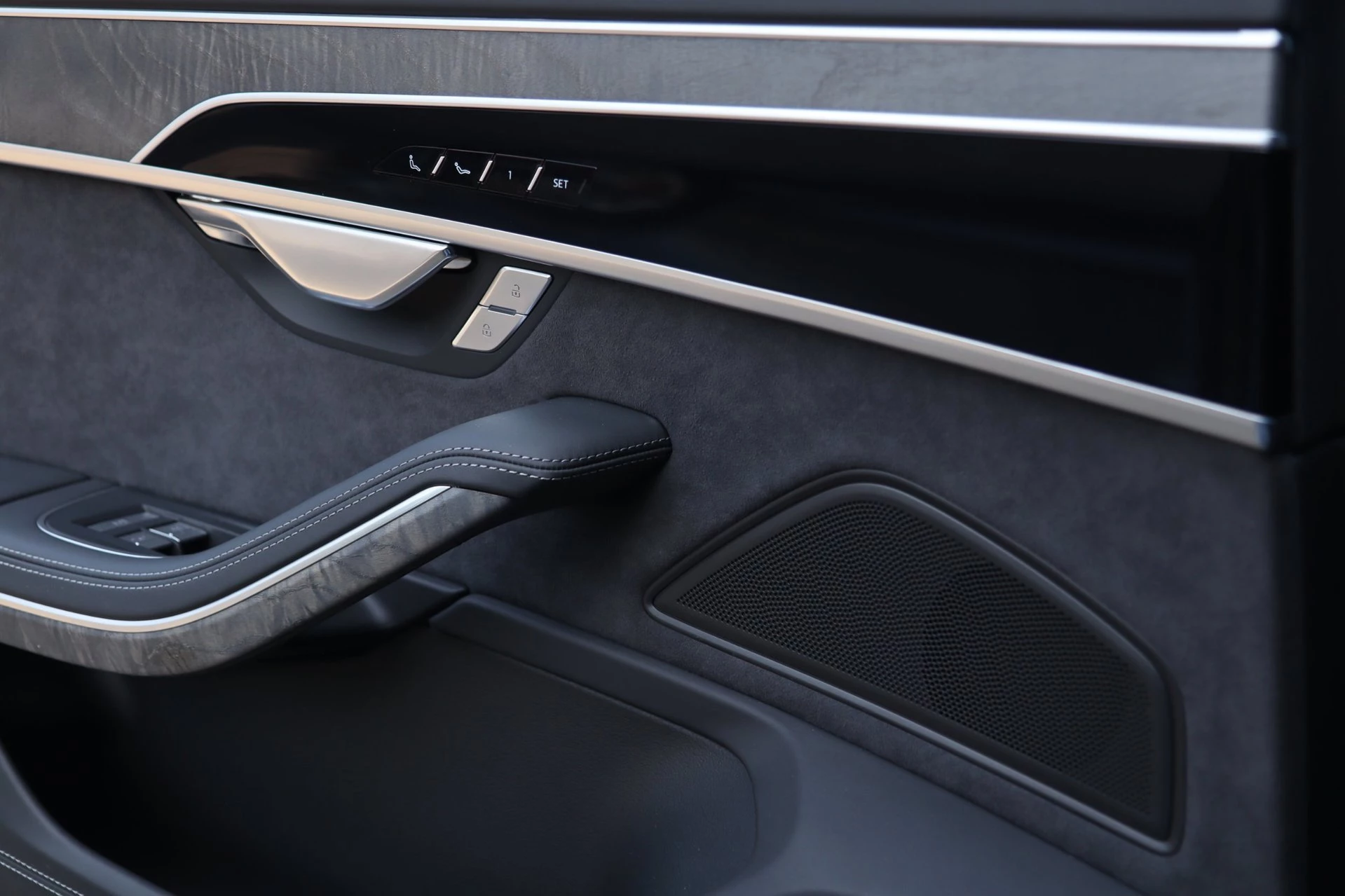 Hoofdafbeelding Audi A8