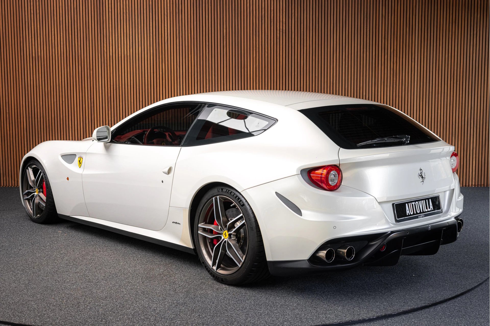 Hoofdafbeelding Ferrari FF