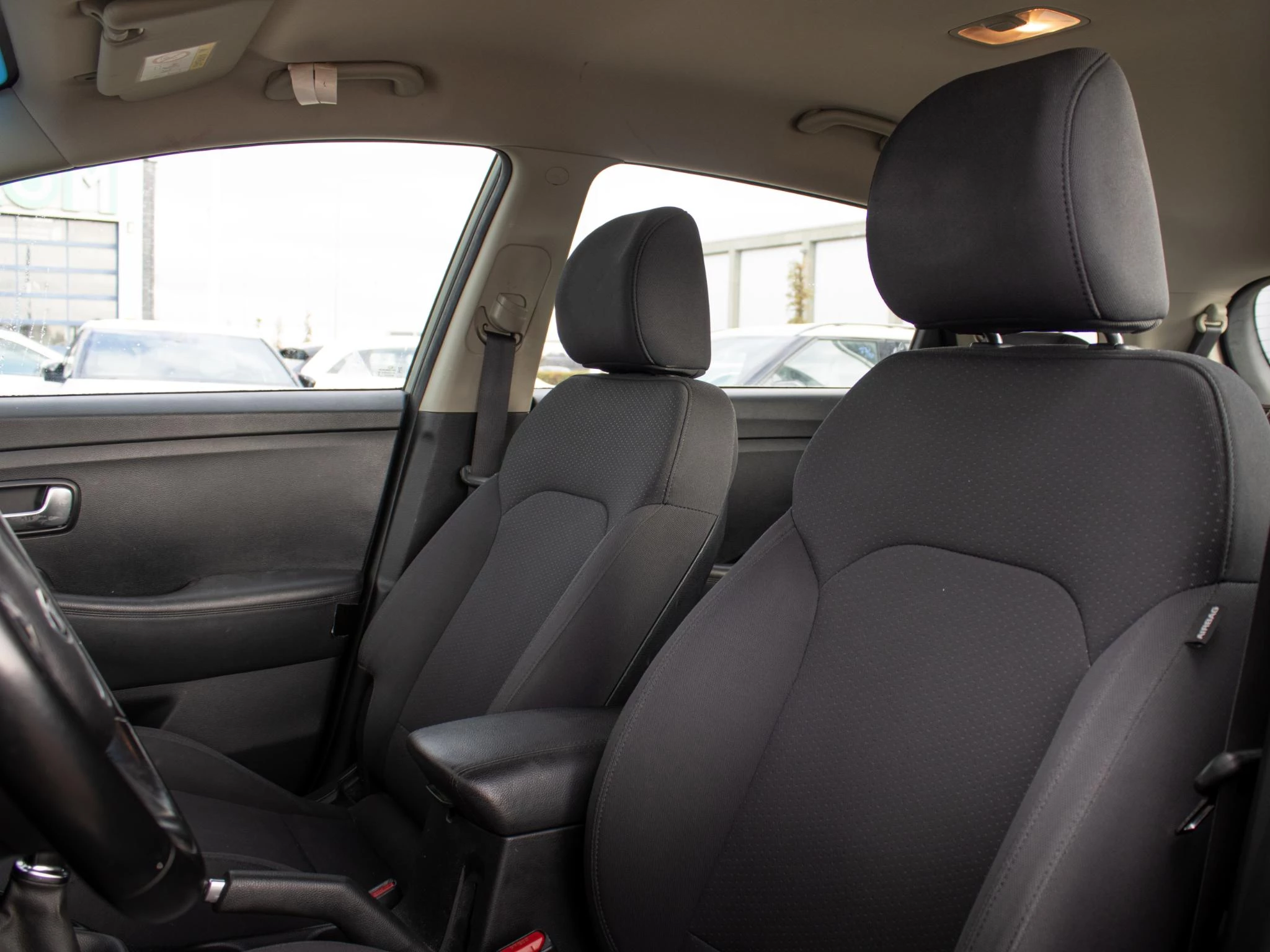 Hoofdafbeelding Kia Carens