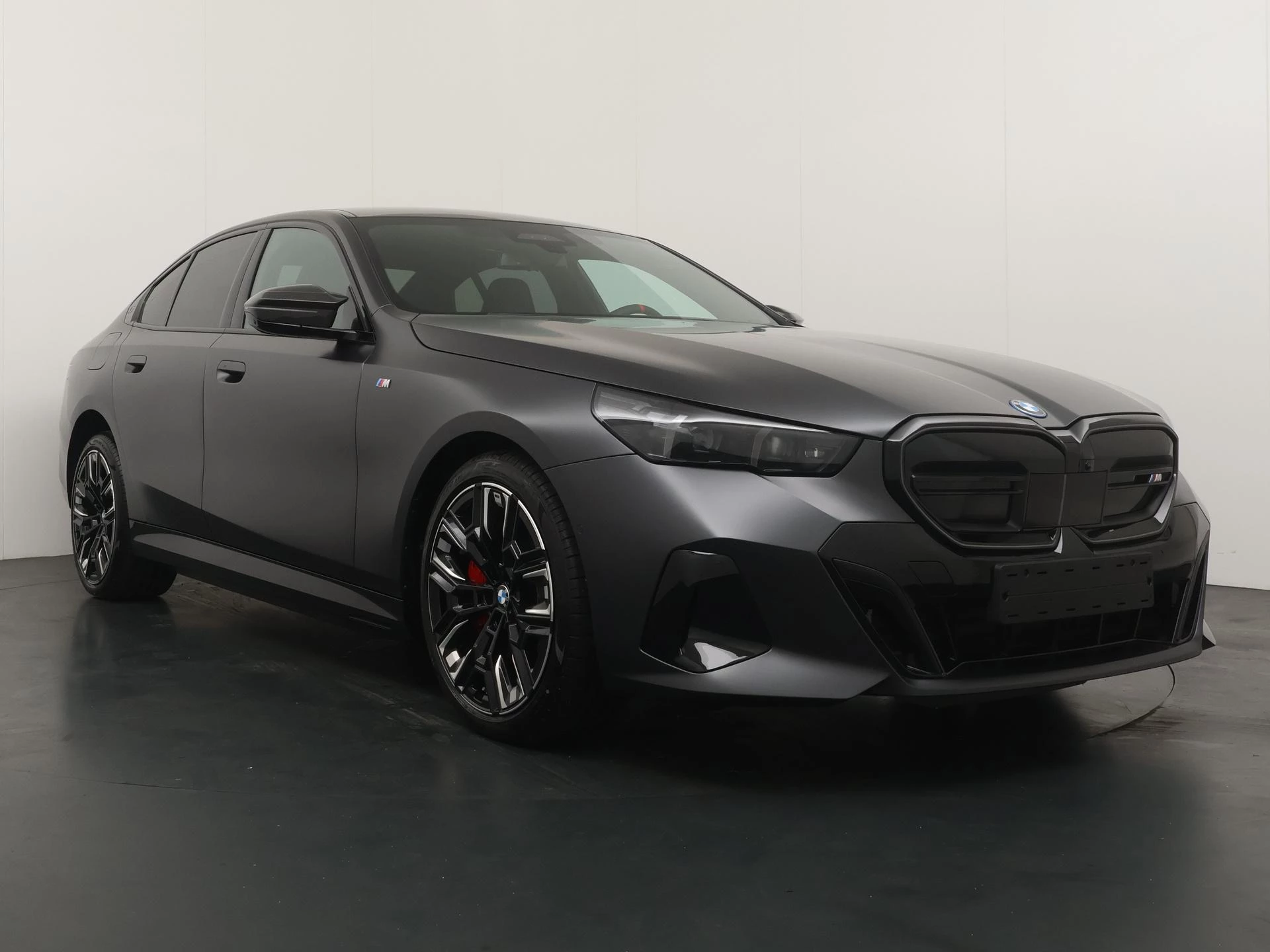 Hoofdafbeelding BMW i5