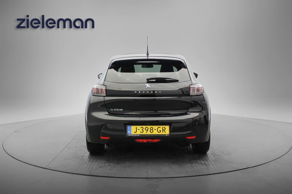 Hoofdafbeelding Peugeot e-208